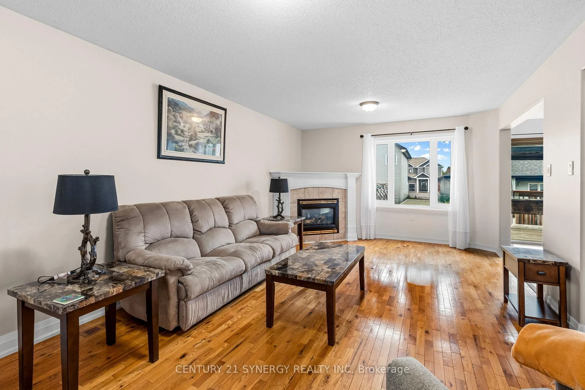 Photo 7 of 207 Stiver Street, Russell, Village of Russell — HOMEH