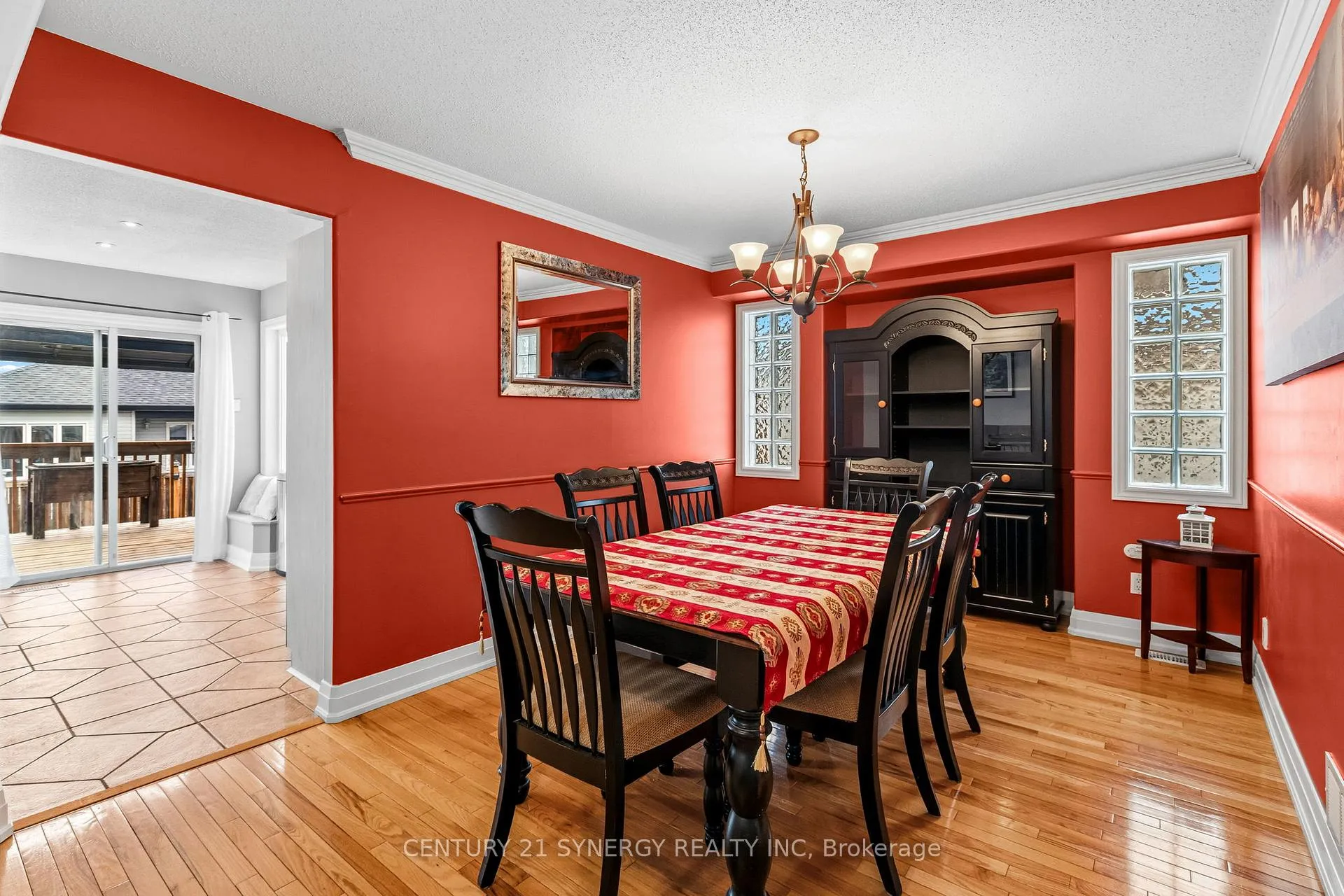 Photo 10 of 207 Stiver Street, Russell, Village of Russell — HOMEH