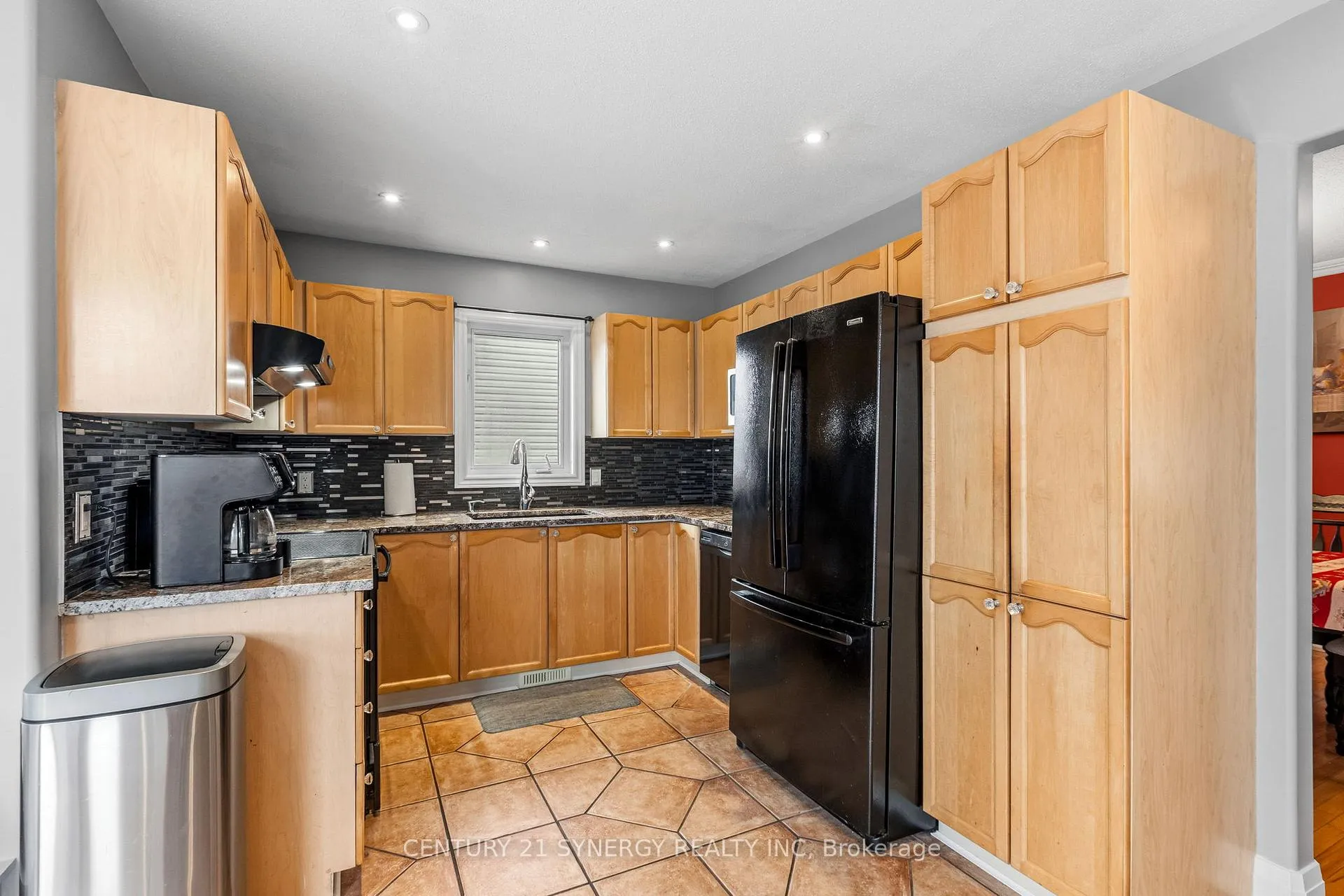 Photo 12 of 207 Stiver Street, Russell, Village of Russell — HOMEH