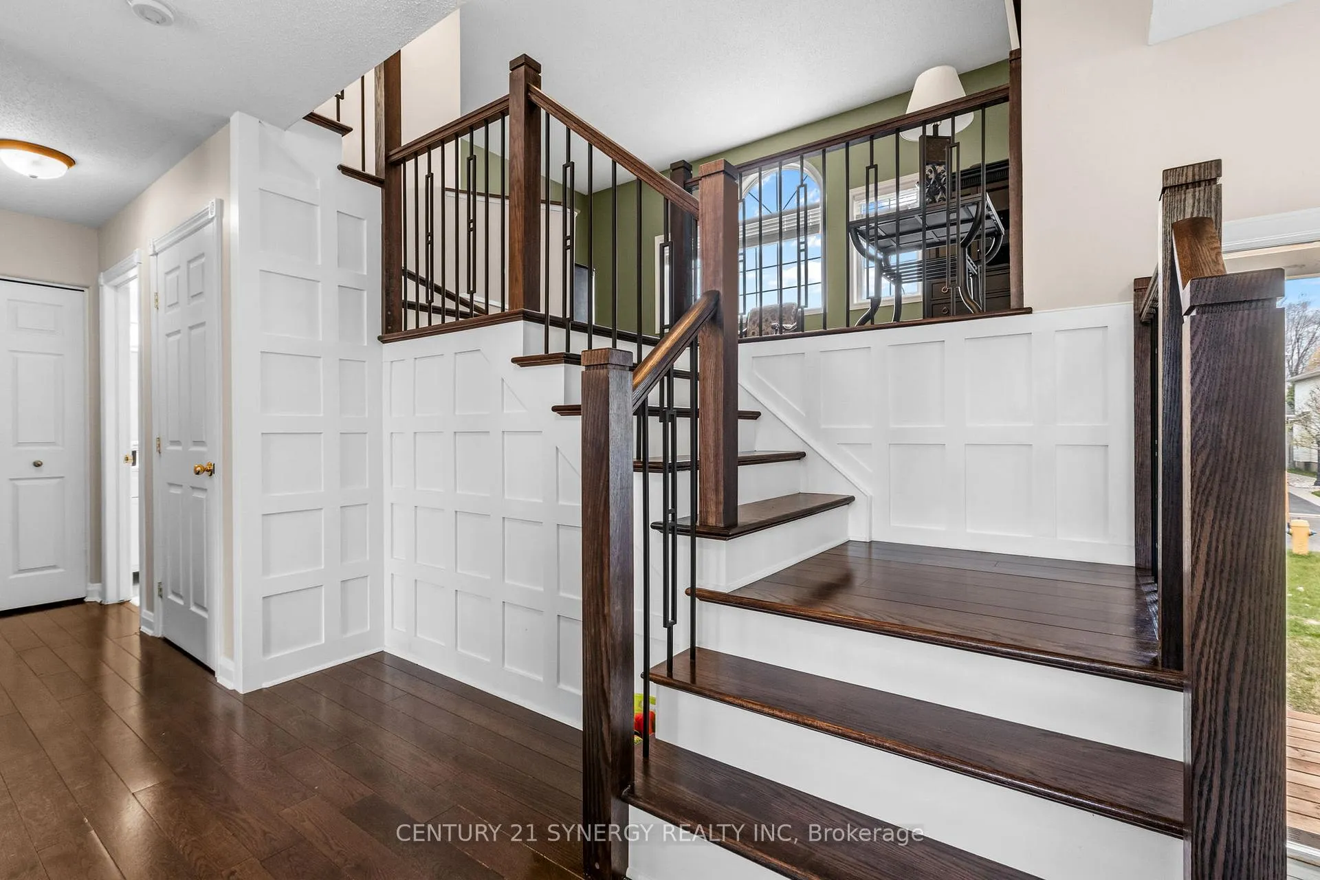 Photo 17 of 207 Stiver Street, Russell, Village of Russell — HOMEH