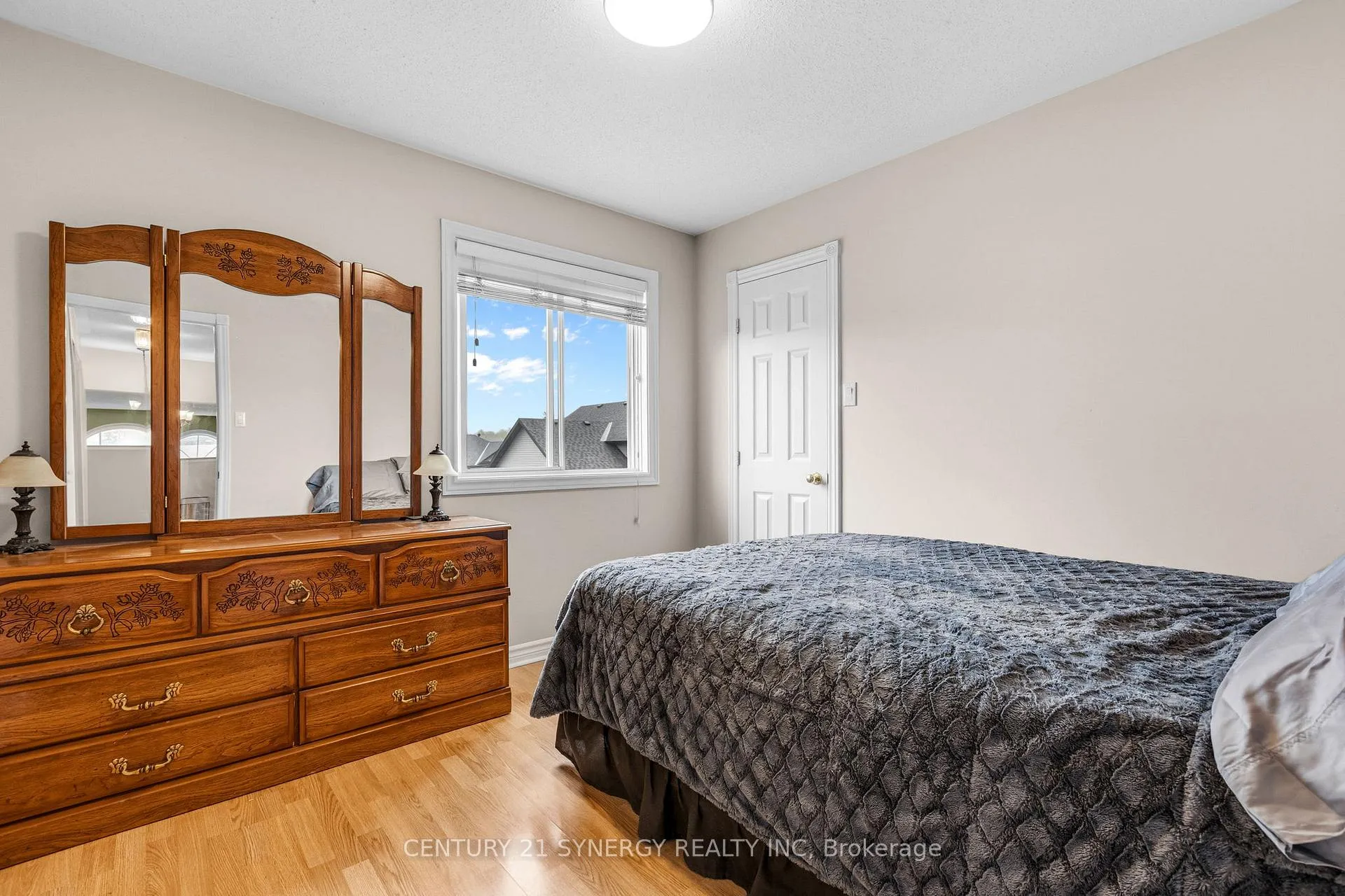 Photo 21 of 207 Stiver Street, Russell, Village of Russell — HOMEH
