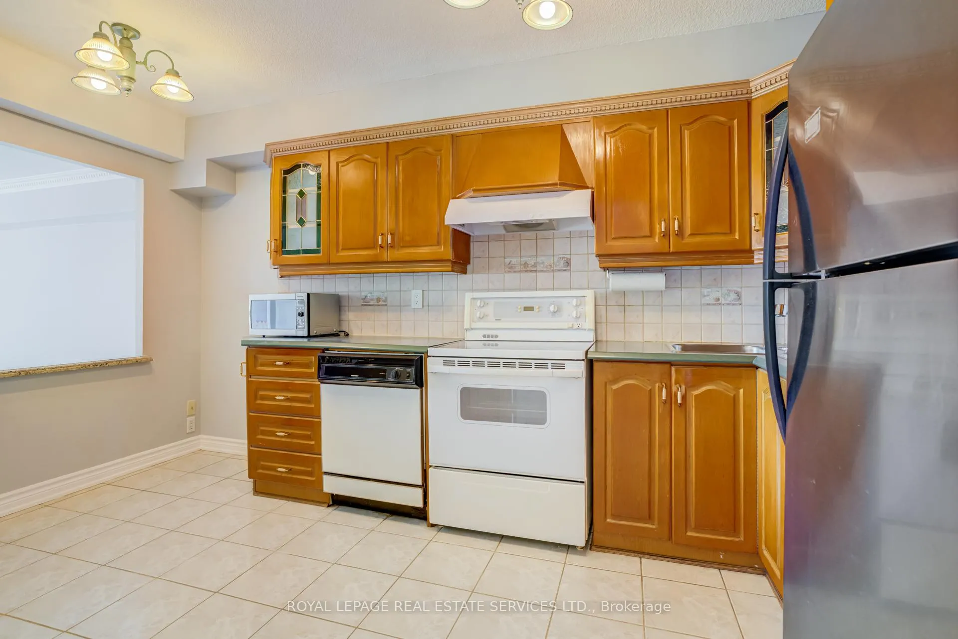 Photo 16 of Unit 206, 250 Scarlett Road, Toronto, Rockcliffe-Smythe — HOMEH
