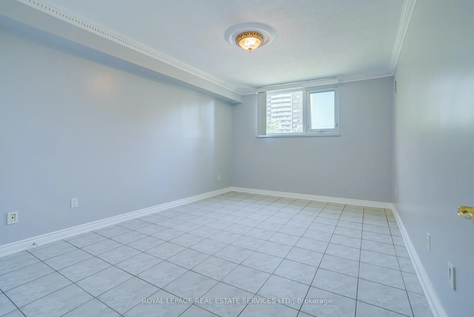 Photo 19 of Unit 206, 250 Scarlett Road, Toronto, Rockcliffe-Smythe — HOMEH