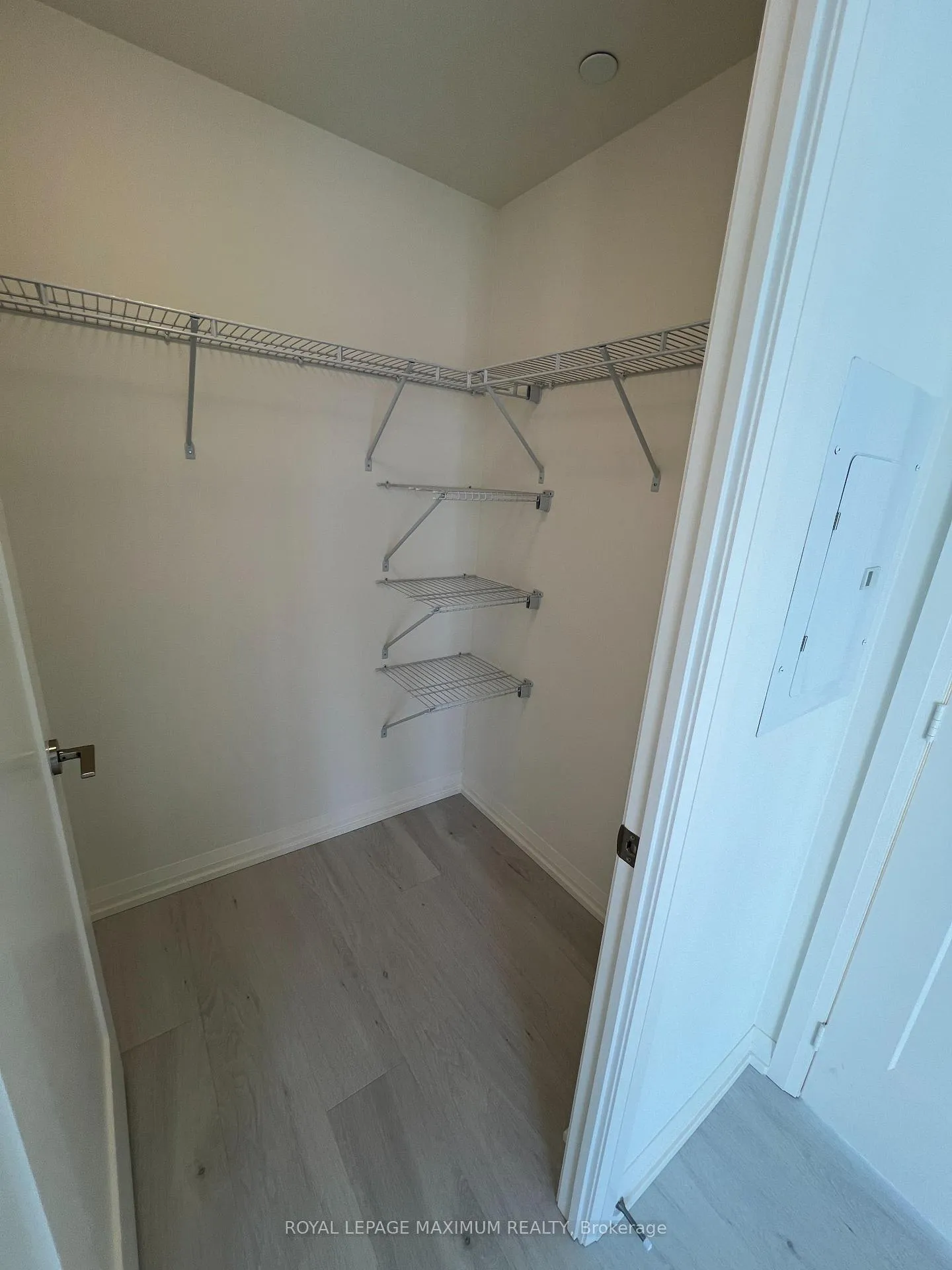 Photo 13 of Unit 2009, 27 Korda Gate, Vaughan, Vellore Village — HOMEH