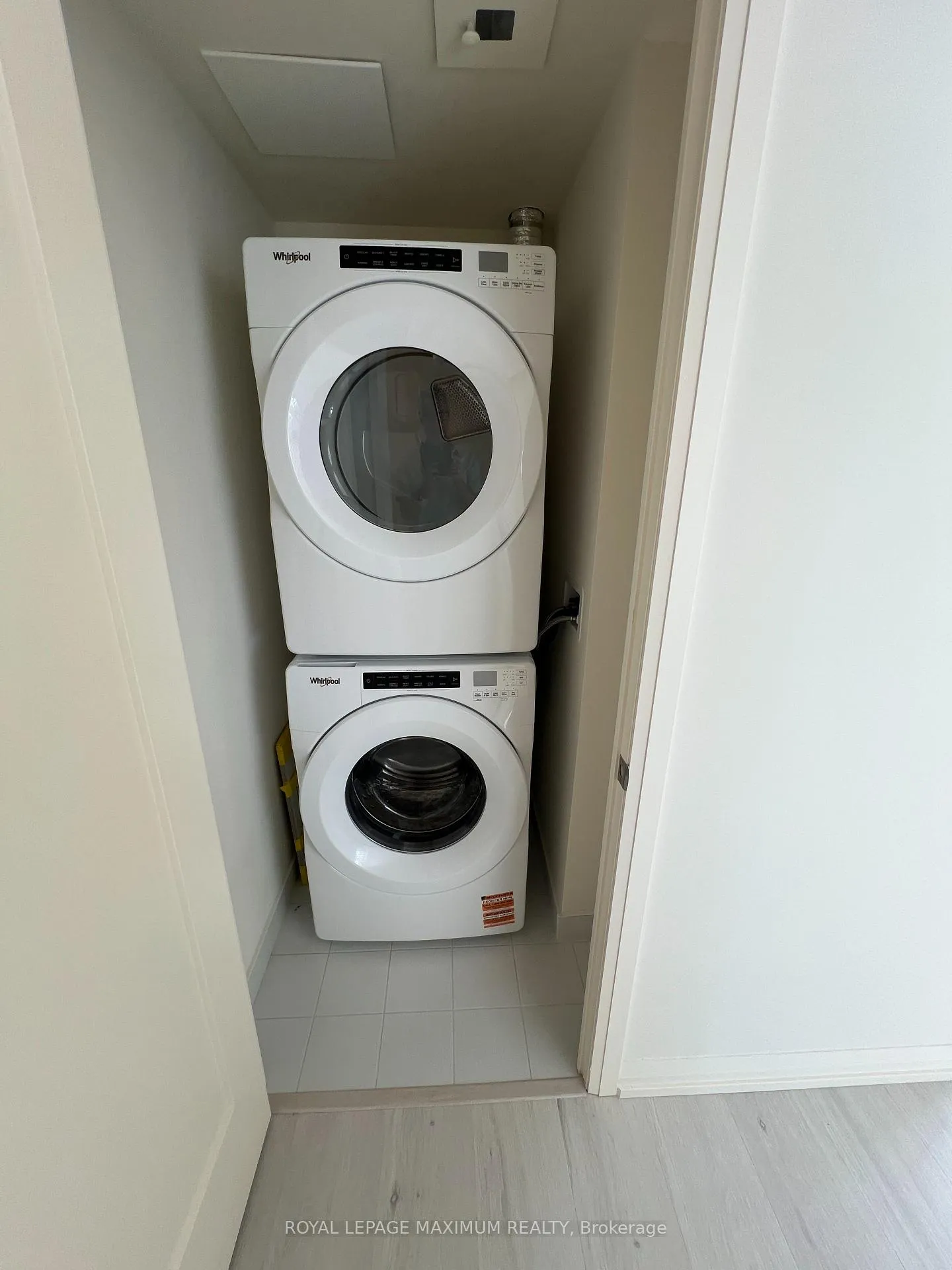 Photo 17 of Unit 2009, 27 Korda Gate, Vaughan, Vellore Village — HOMEH