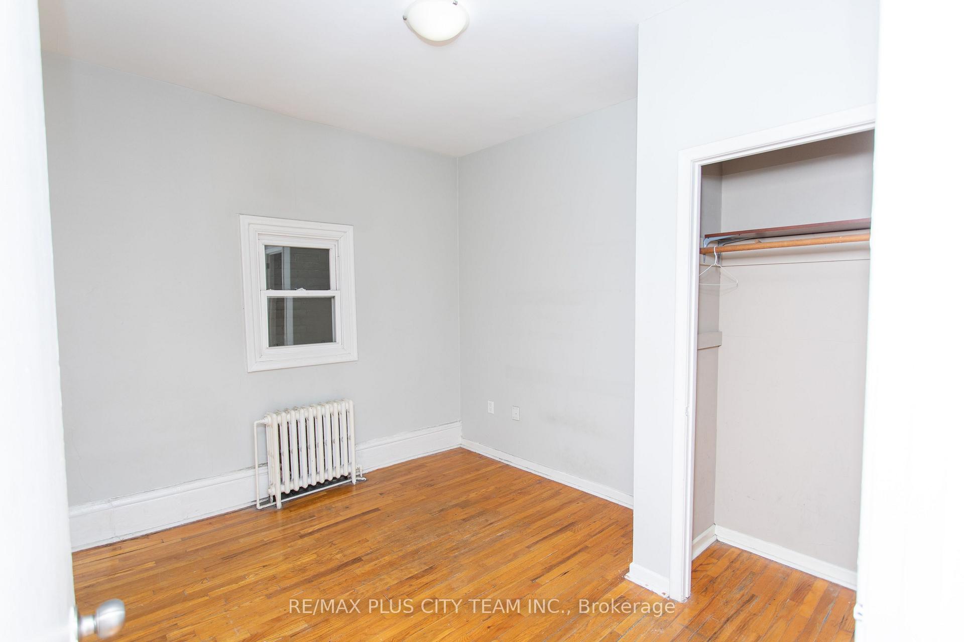 Photo 9 of Unit 2, 682 Bathurst Street, Toronto, Palmerston-Little Italy — HOMEH