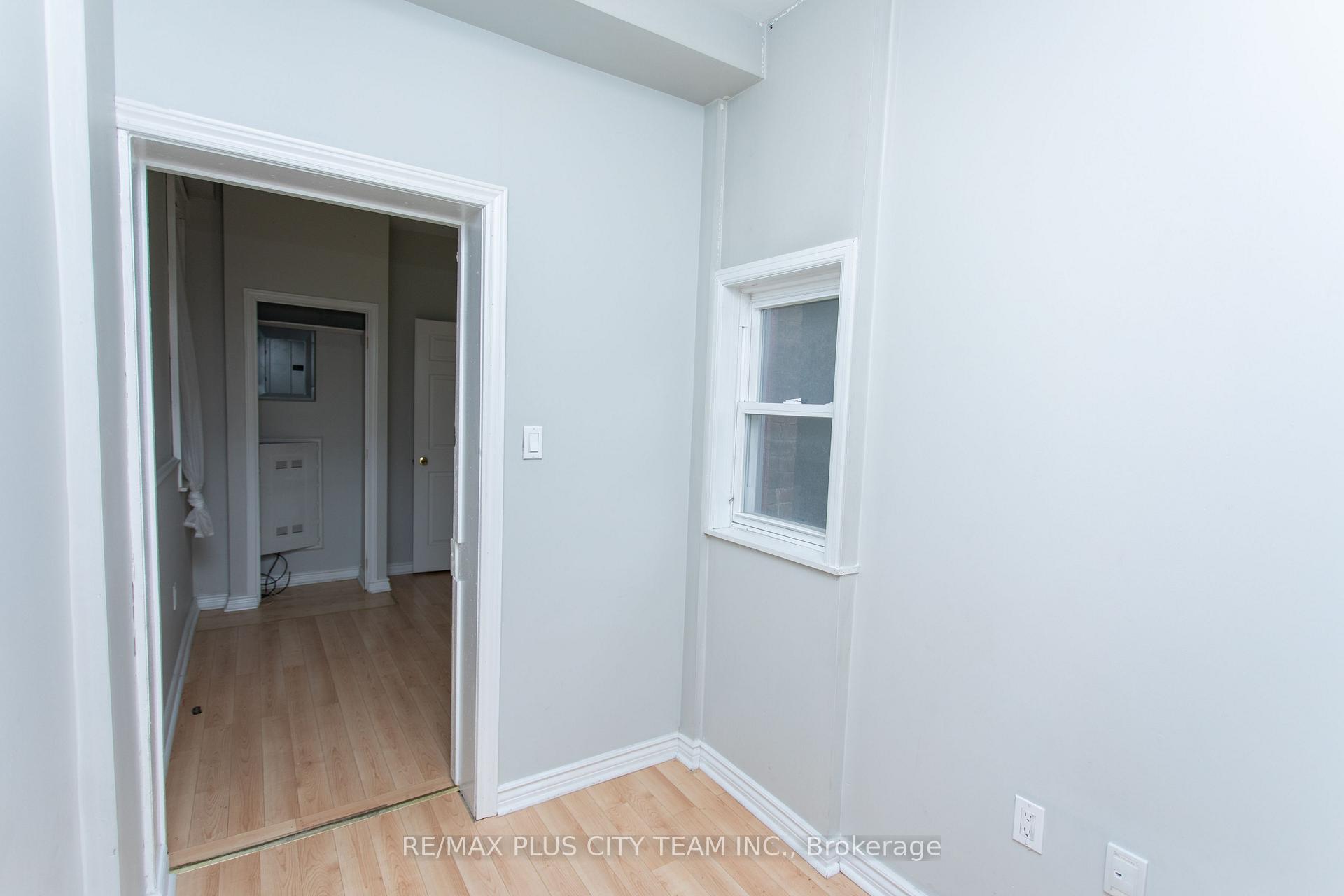 Photo 18 of Unit 2, 682 Bathurst Street, Toronto, Palmerston-Little Italy — HOMEH