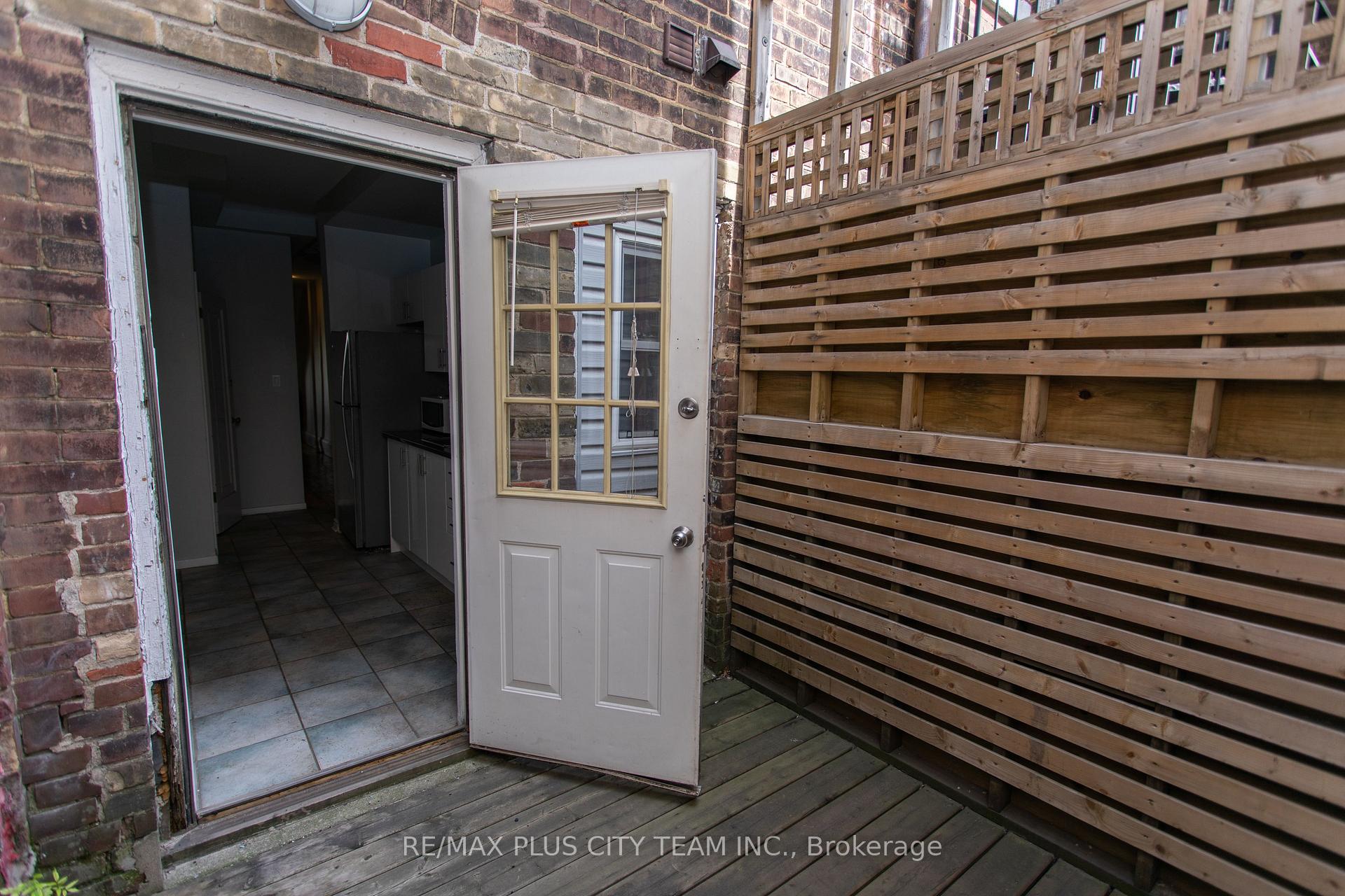 Photo 21 of Unit 2, 682 Bathurst Street, Toronto, Palmerston-Little Italy — HOMEH