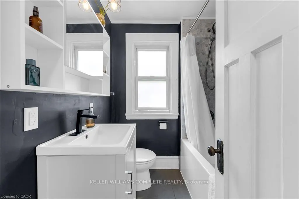 Photo 19 of 22 Cope Street, Hamilton, Homeside — HOMEH