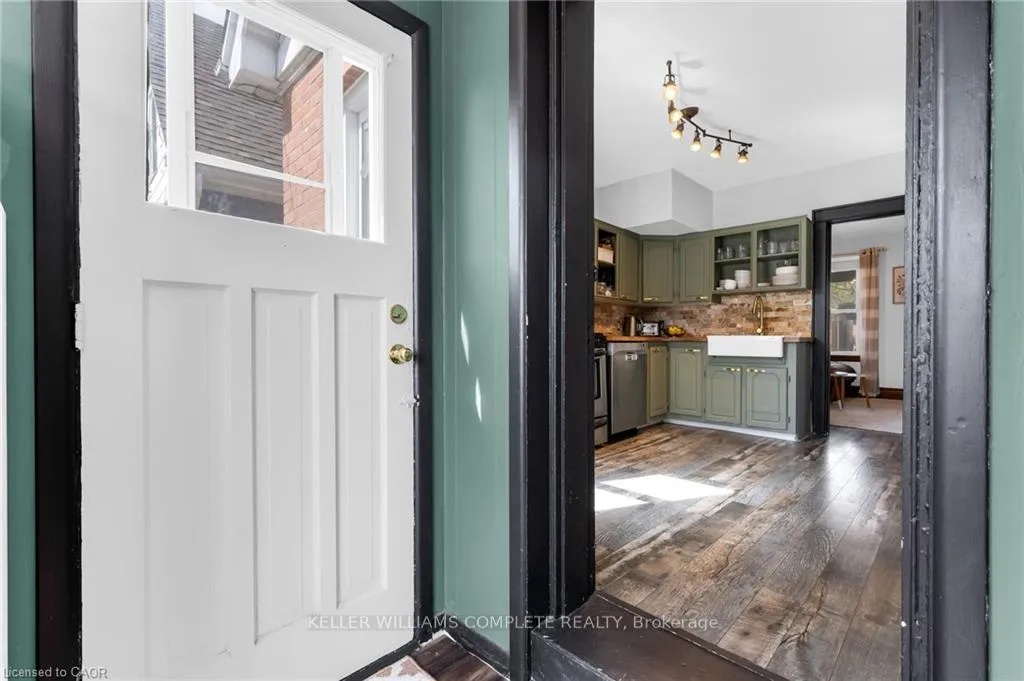 Photo 28 of 22 Cope Street, Hamilton, Homeside — HOMEH