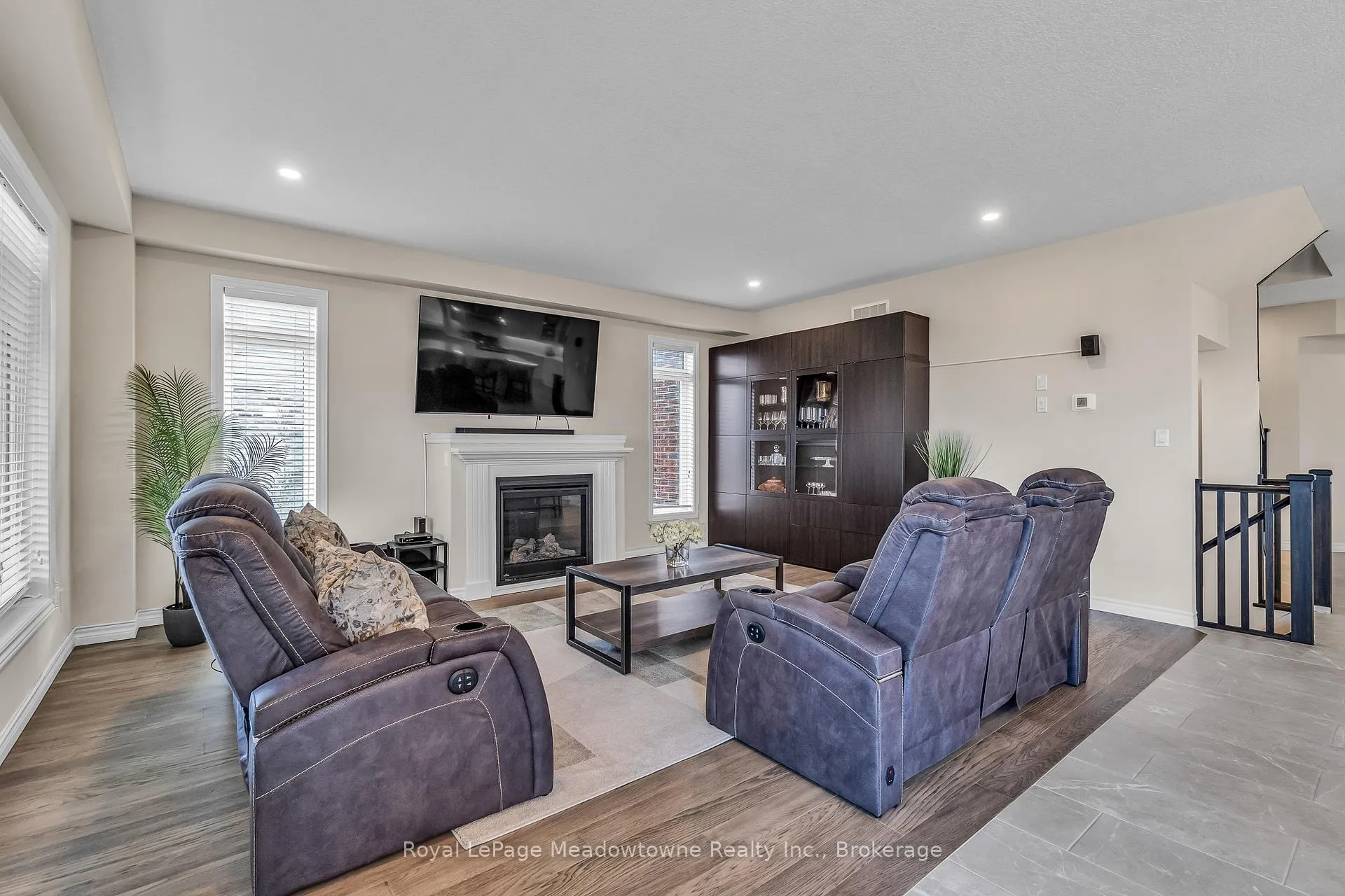 Photo 10 of 75 Norma Crescent, Guelph, Victoria North — HOMEH