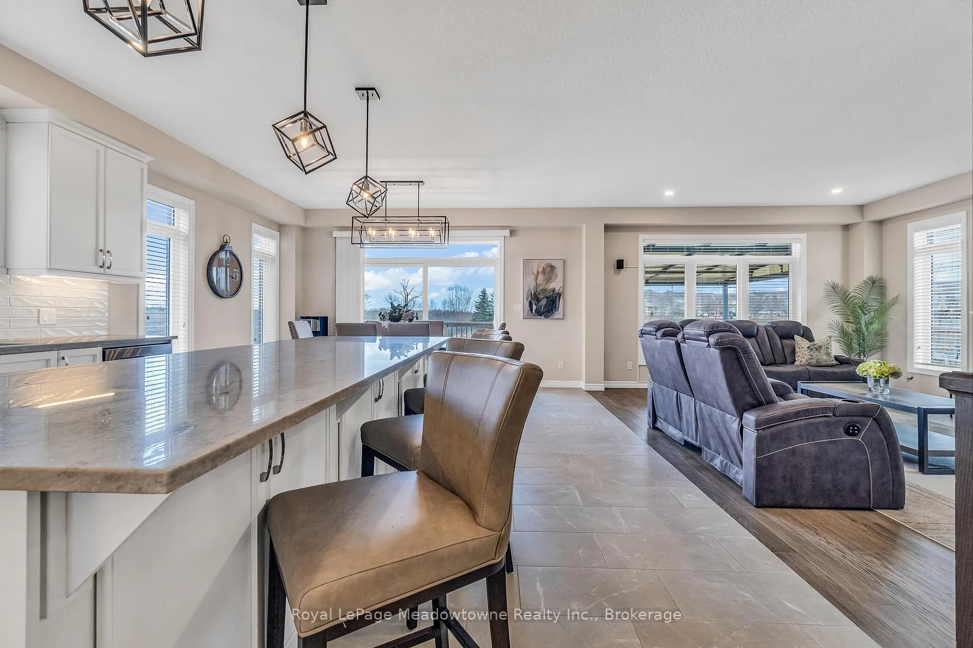 Photo 18 of 75 Norma Crescent, Guelph, Victoria North — HOMEH