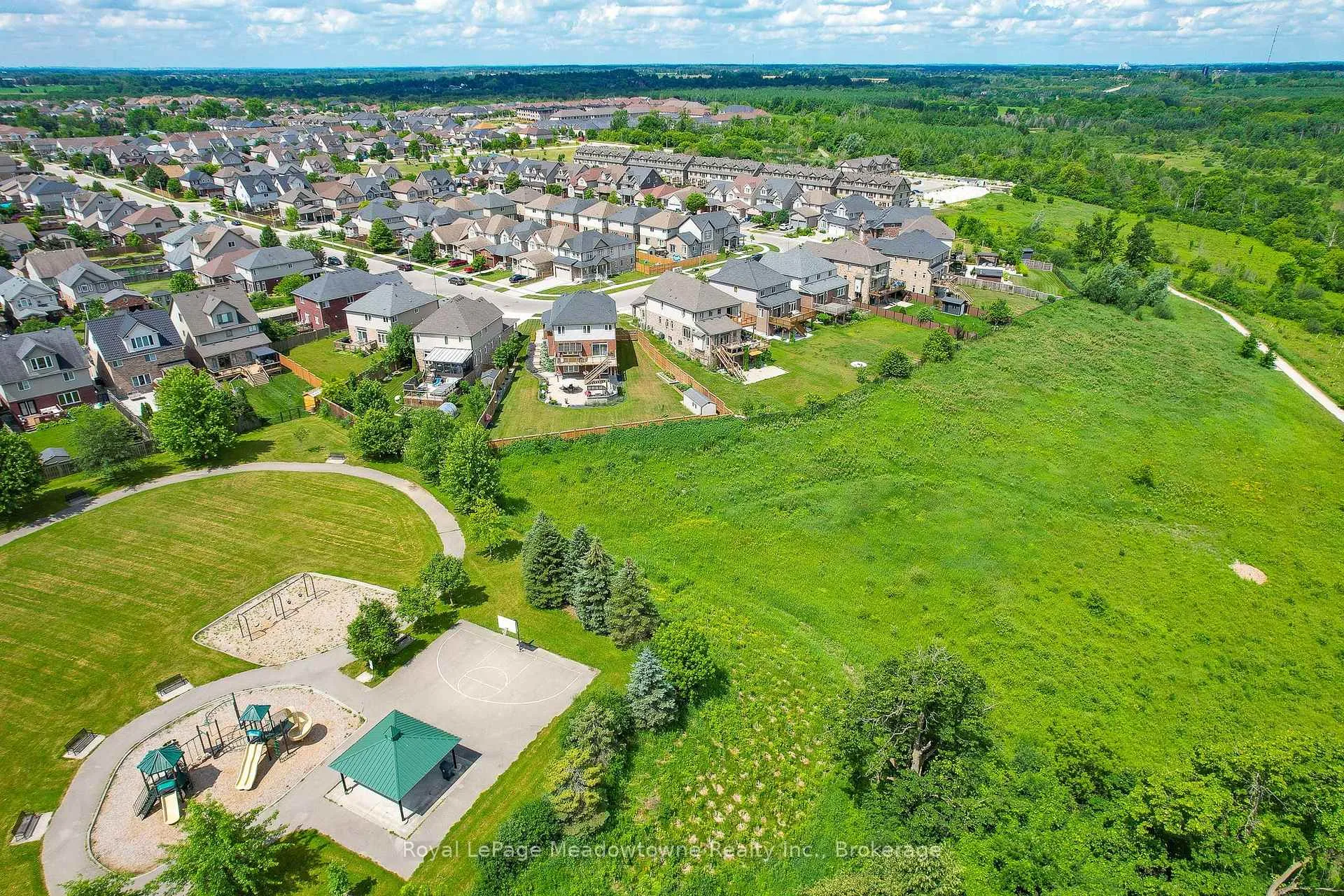 Photo 48 of 75 Norma Crescent, Guelph, Victoria North — HOMEH