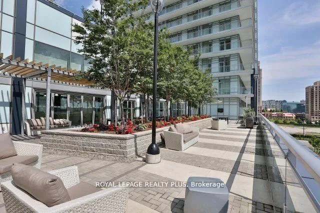 Photo 21 of Unit 812, 360 Square One Drive, Mississauga, City Centre — HOMEH