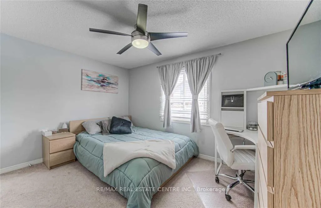 Photo 15 of 14 Amblecote Place, Hamilton, Randall — HOMEH