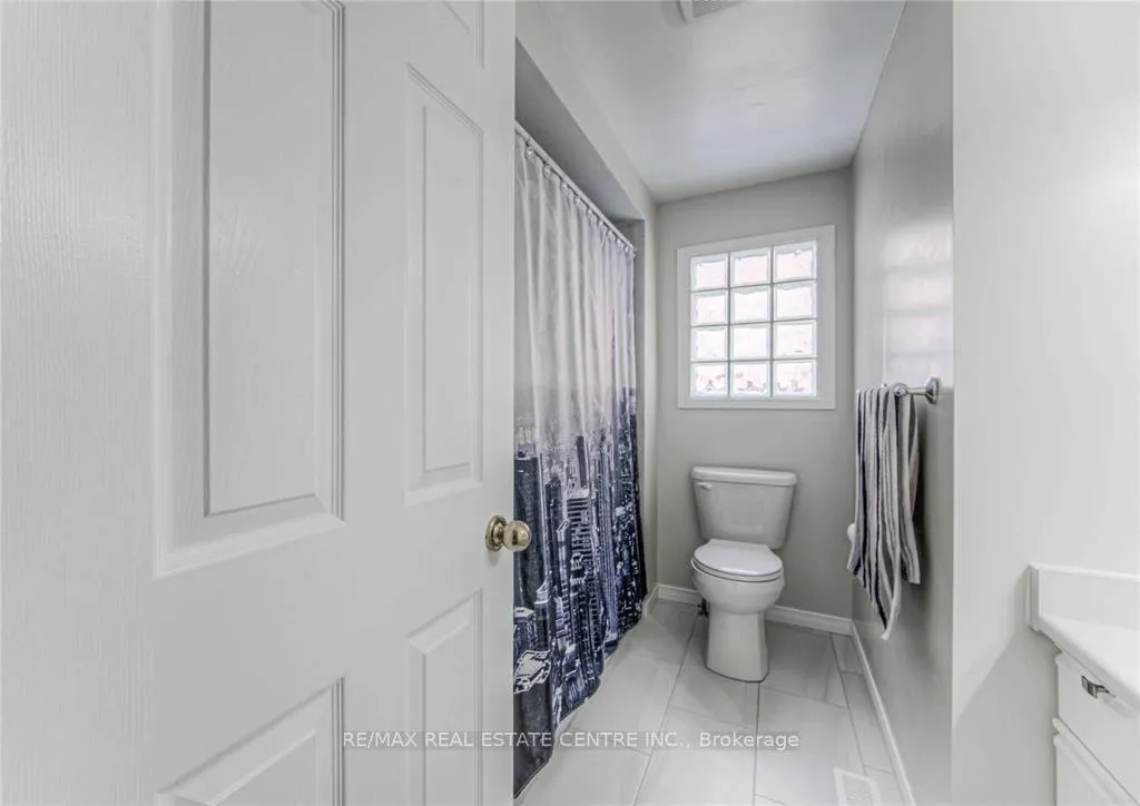 Photo 17 of 14 Amblecote Place, Hamilton, Randall — HOMEH