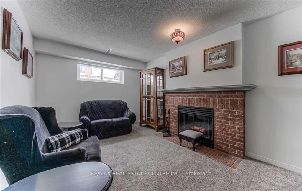 Photo 19 of 14 Amblecote Place, Hamilton, Randall — HOMEH