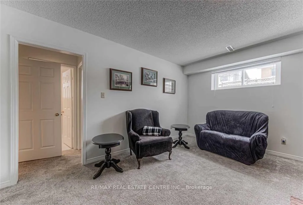 Photo 20 of 14 Amblecote Place, Hamilton, Randall — HOMEH