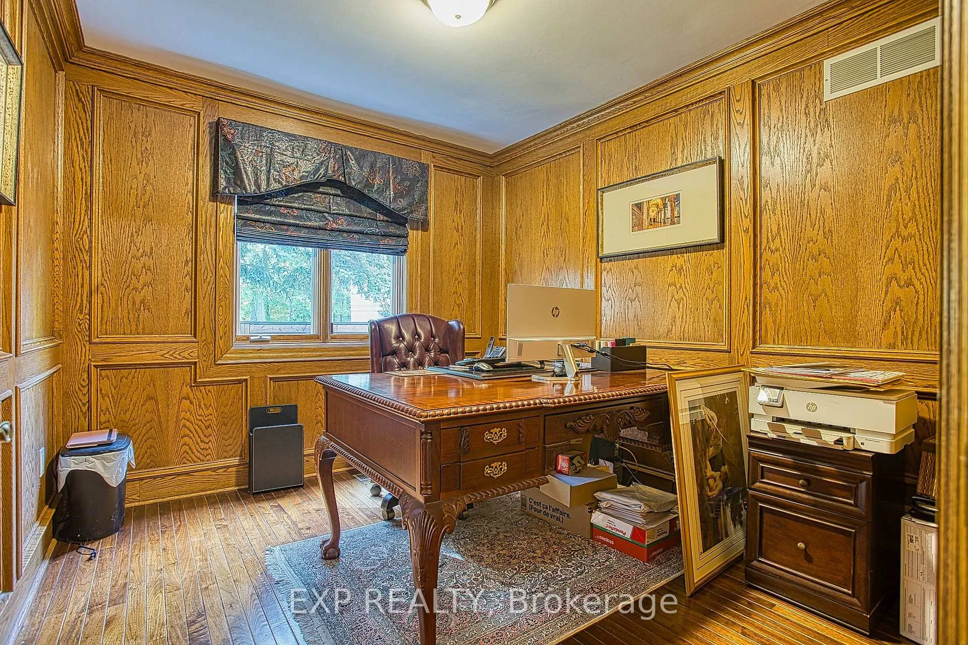 Photo 21 of 22 Burt Court, Hamilton, Stoney Creek — HOMEH