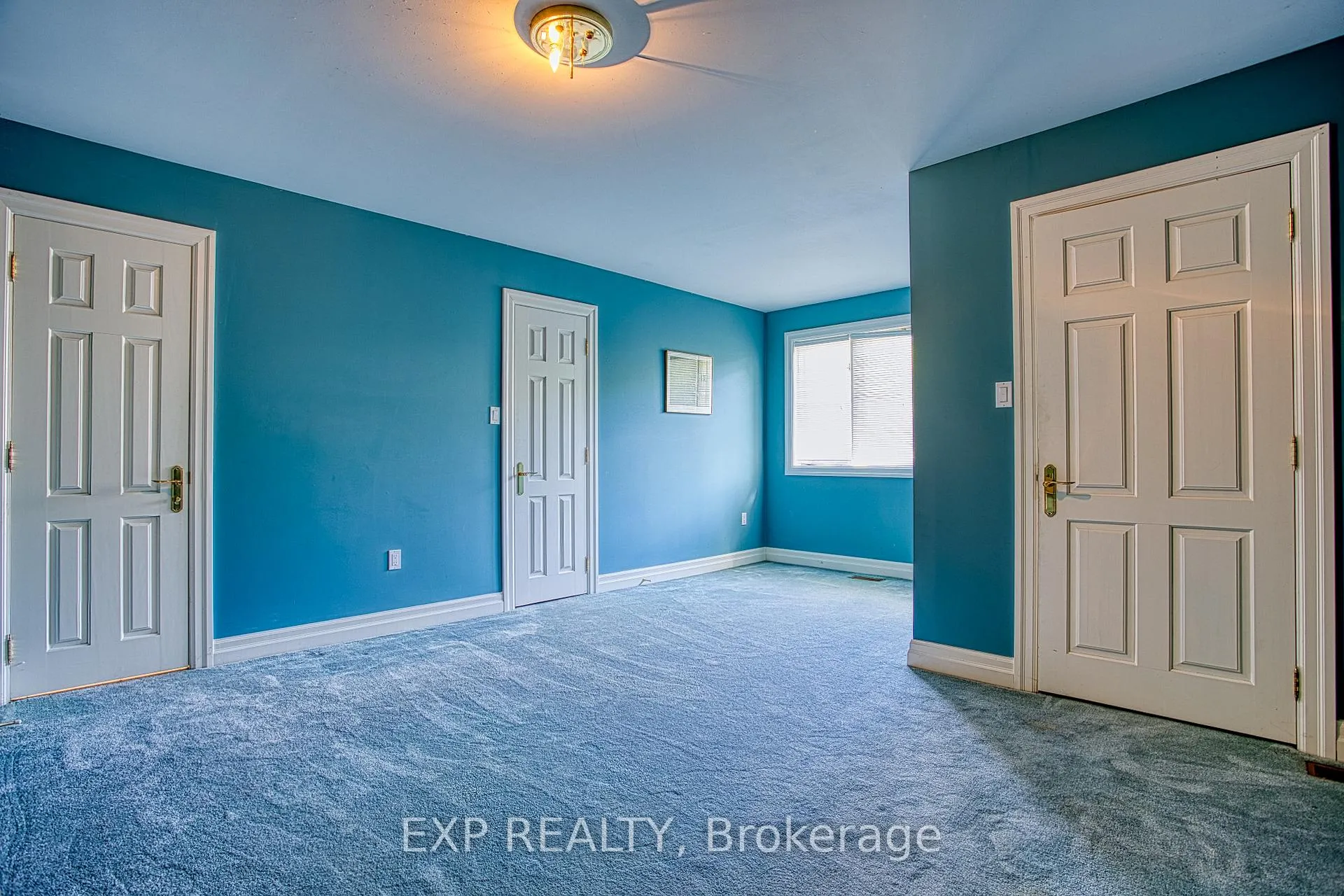 Photo 29 of 22 Burt Court, Hamilton, Stoney Creek — HOMEH