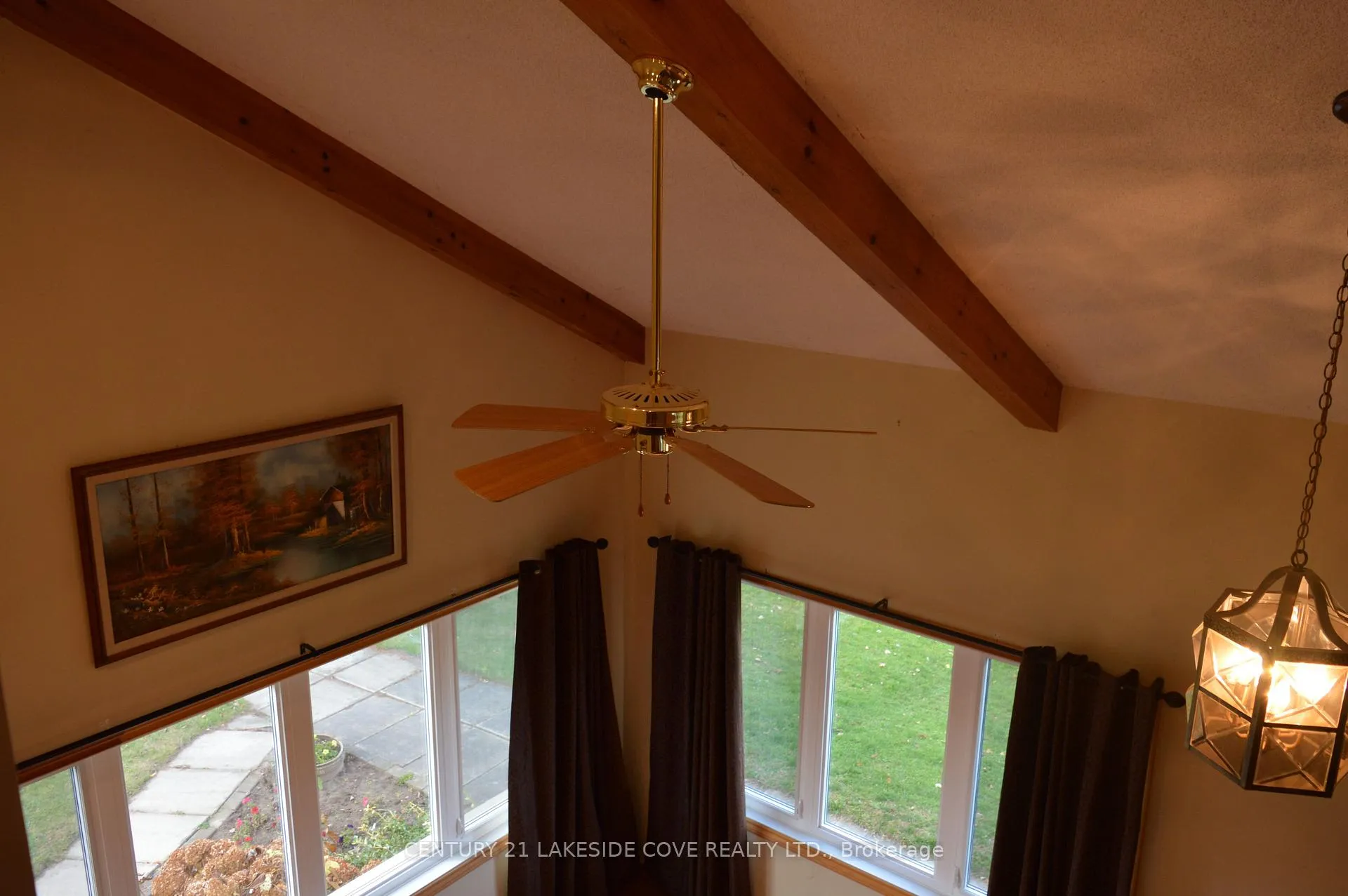 Photo 13 of 6 Ridge Avenue, Ramara, Brechin — HOMEH