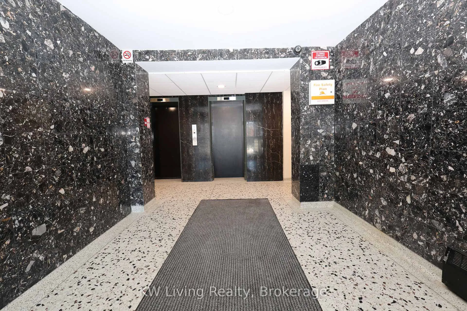 Photo 26 of Unit 301, 480 Lakeshore Road E, Mississauga, Lakeview — HOMEH