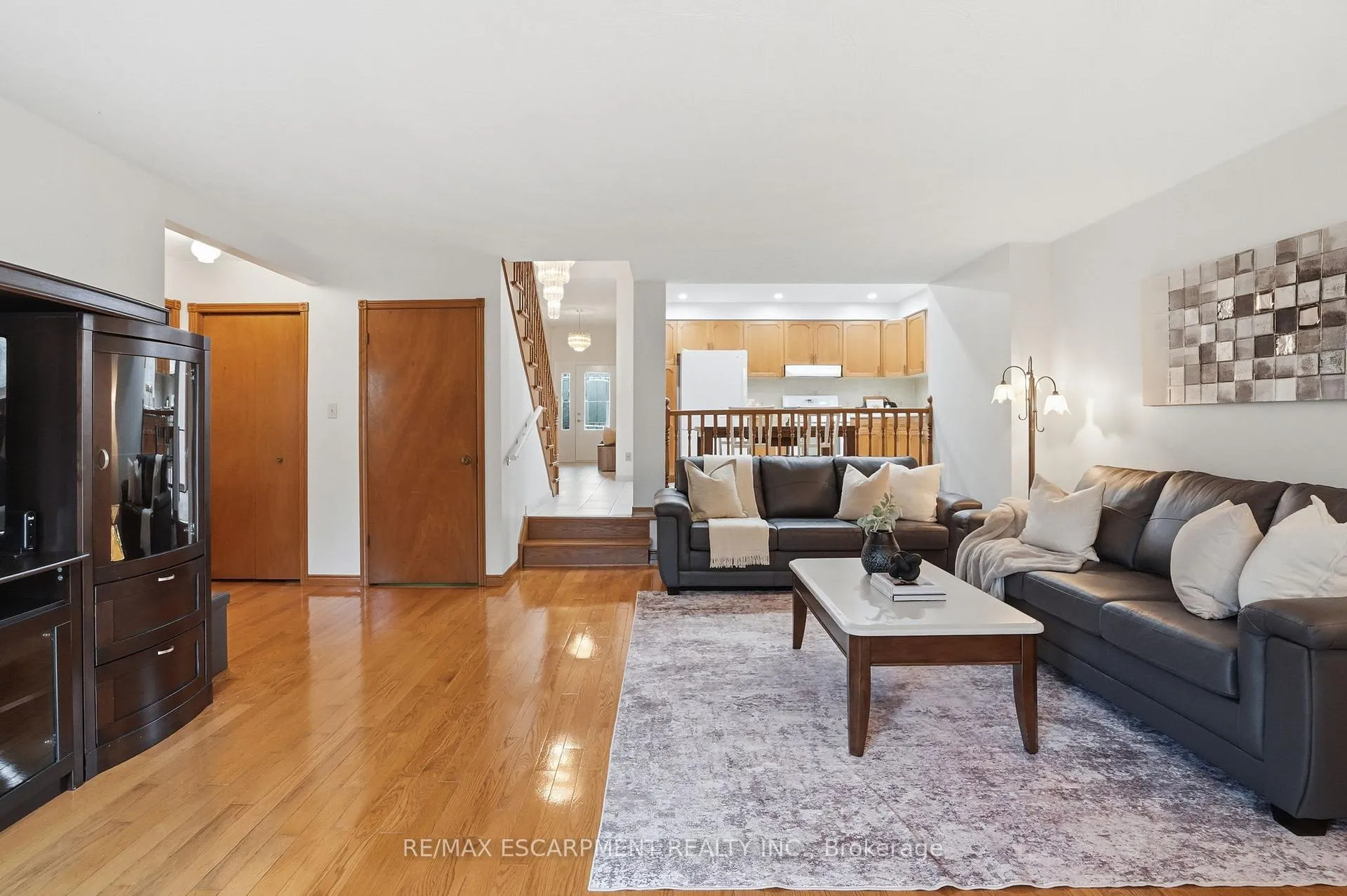 Photo 19 of 6 Royce Avenue, Hamilton, Stoney Creek — HOMEH