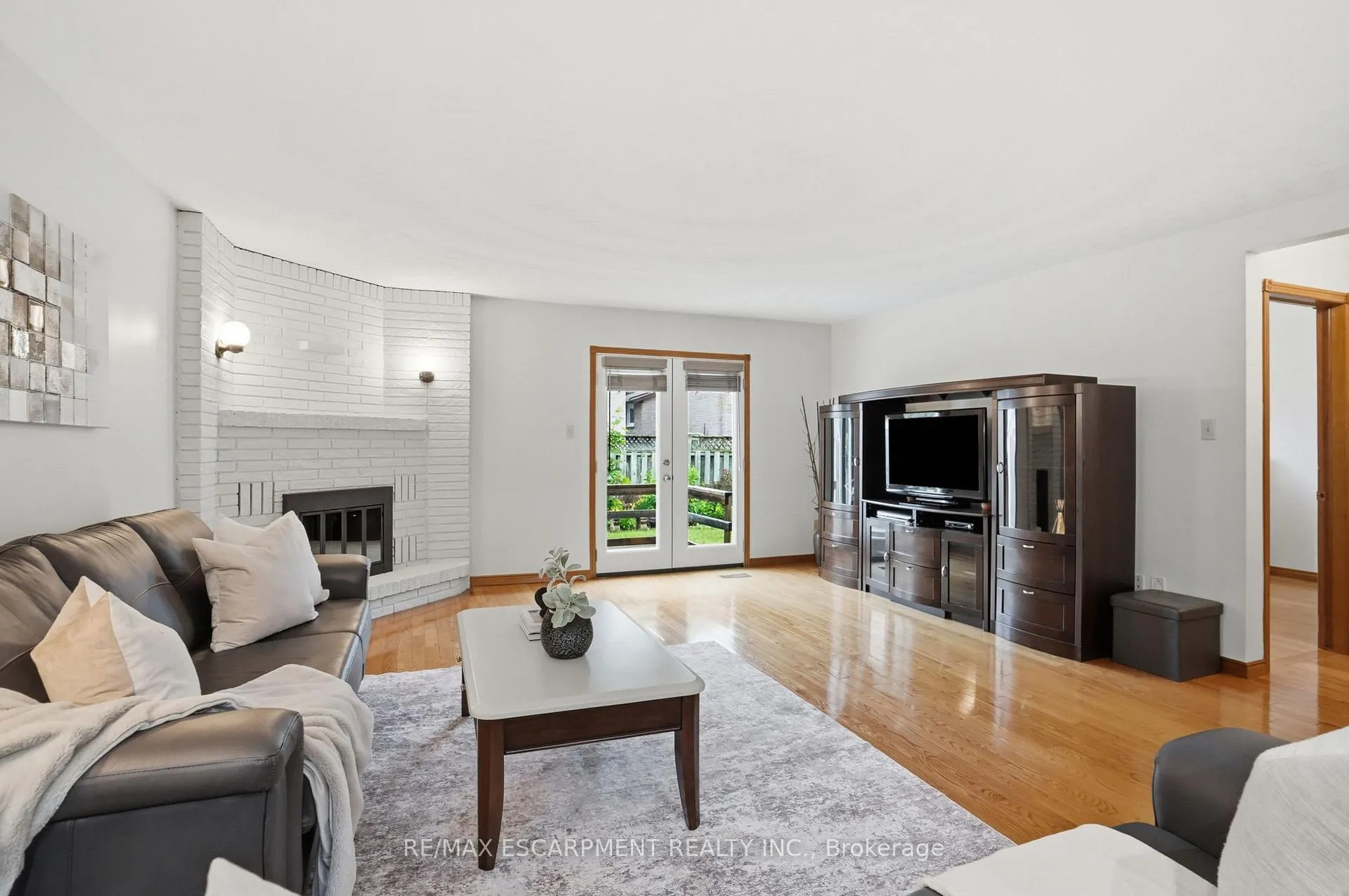 Photo 21 of 6 Royce Avenue, Hamilton, Stoney Creek — HOMEH