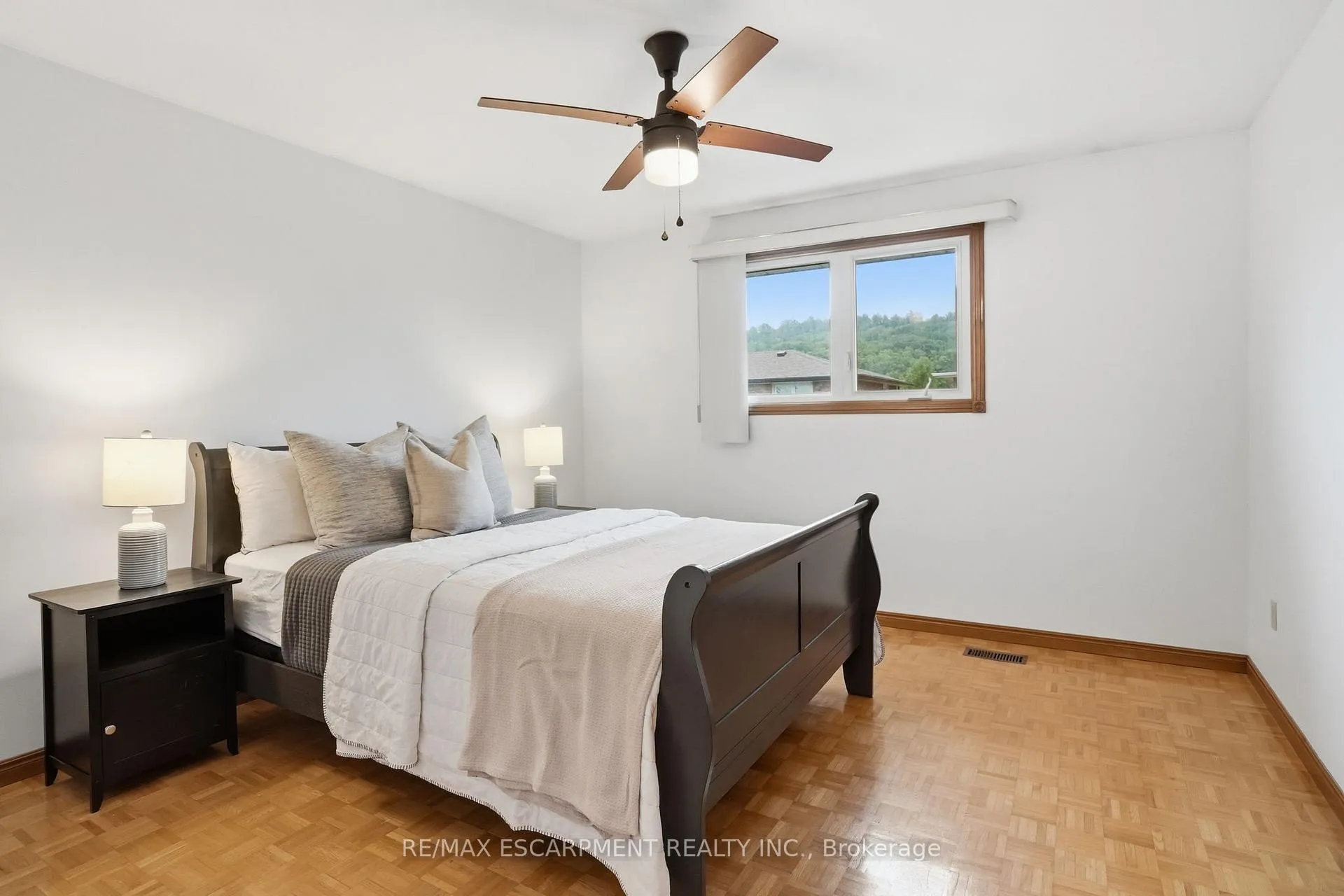 Photo 28 of 6 Royce Avenue, Hamilton, Stoney Creek — HOMEH