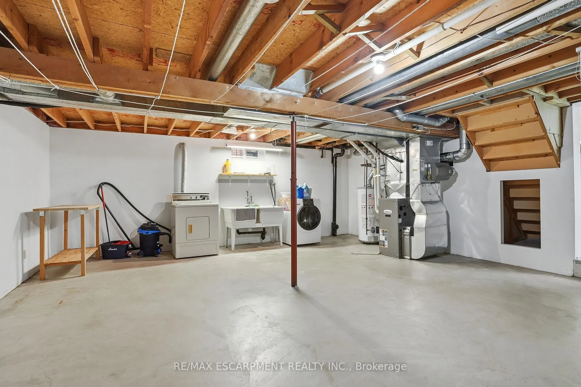 Photo 42 of 6 Royce Avenue, Hamilton, Stoney Creek — HOMEH