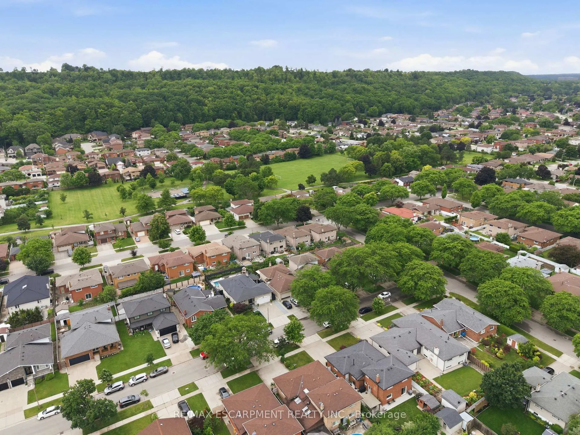 Photo 50 of 6 Royce Avenue, Hamilton, Stoney Creek — HOMEH