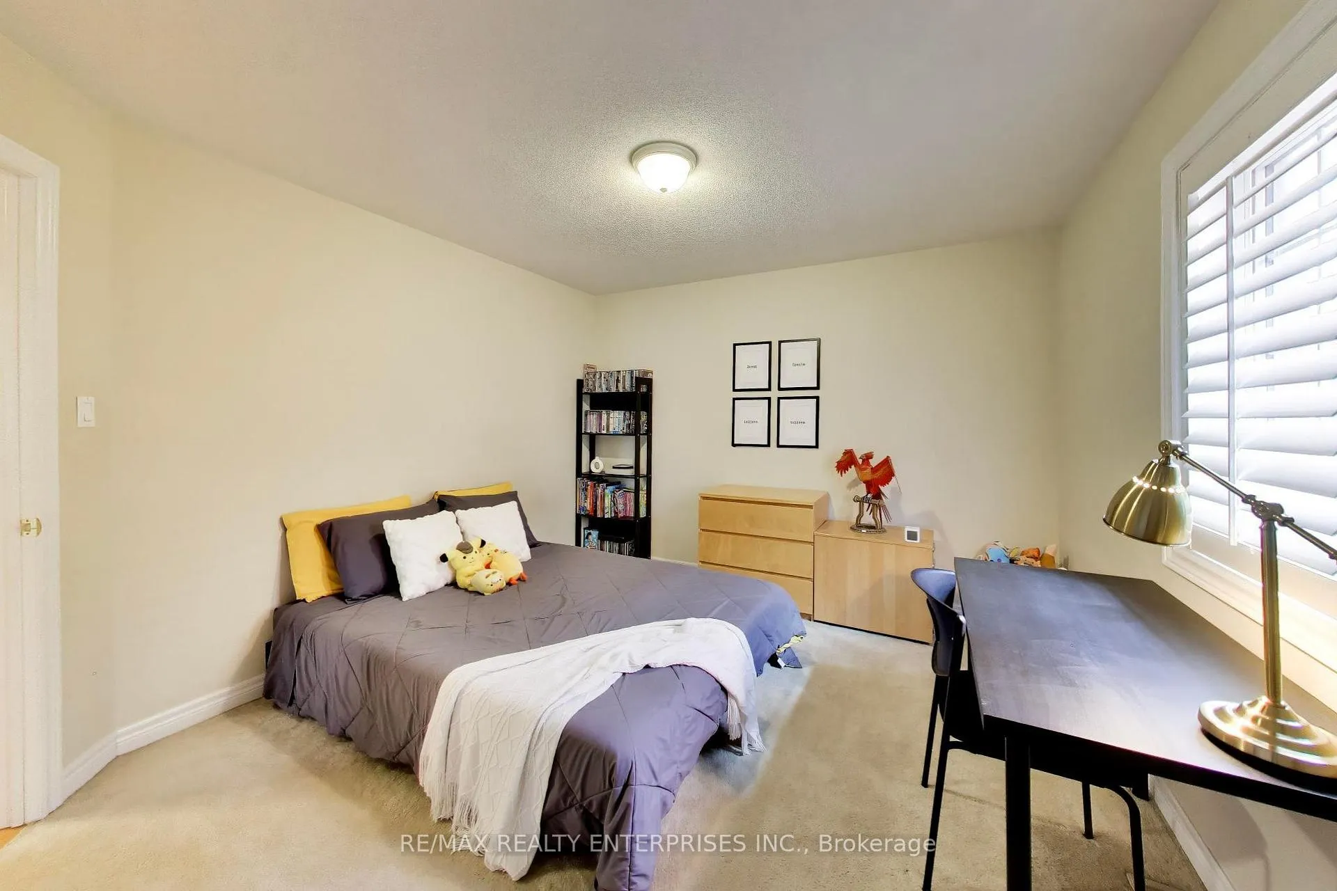Photo 30 of 1613 Northmount Avenue, Mississauga, Lakeview — HOMEH