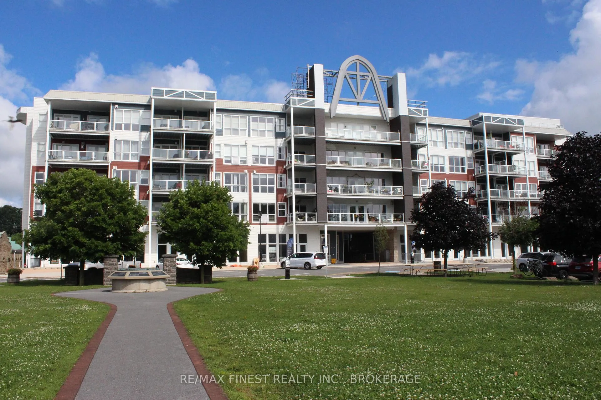Photo of Unit 316, 130 Water Street