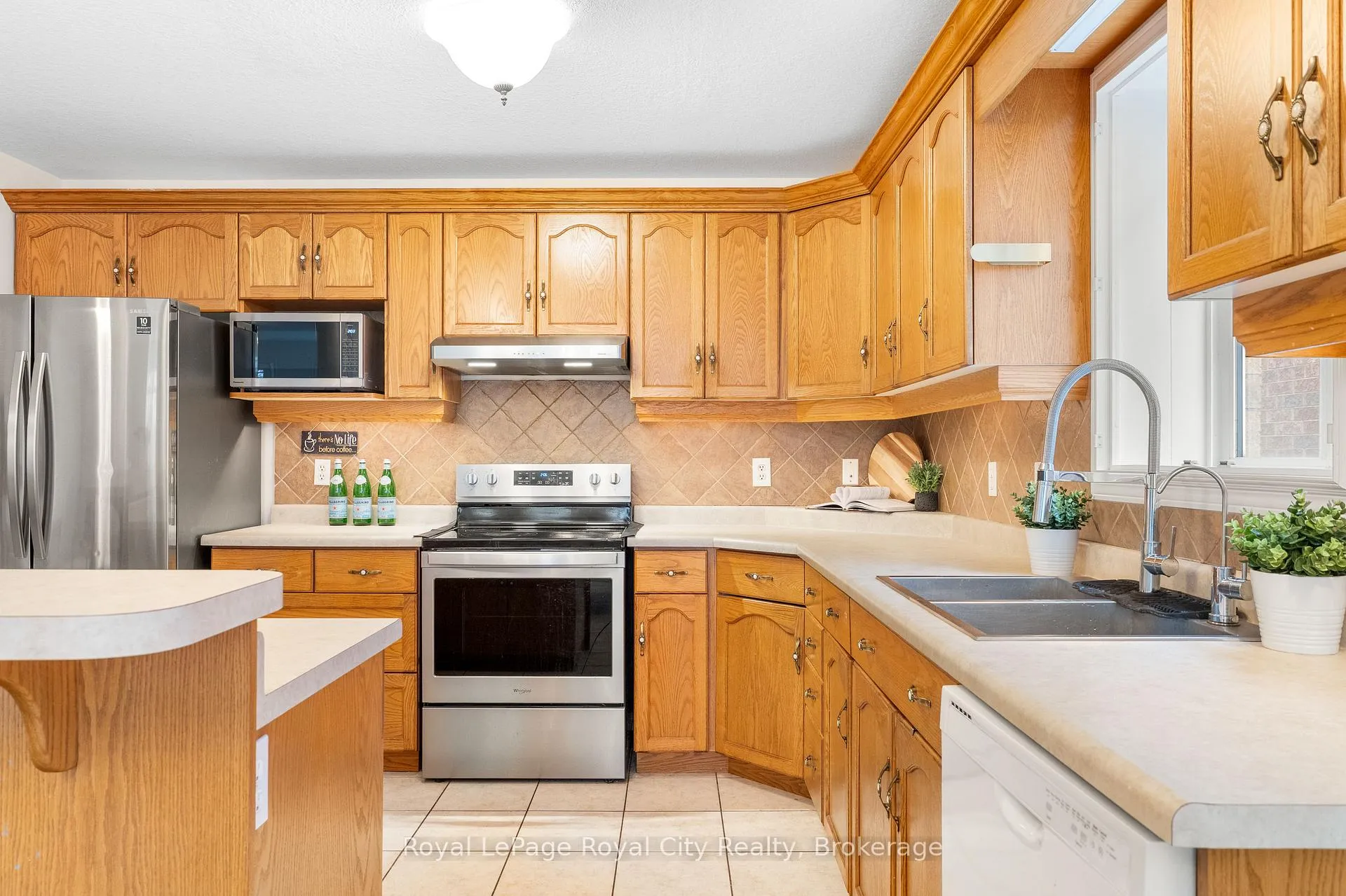 Photo 8 of 131 Swift Crescent, Guelph, Grange Road — HOMEH