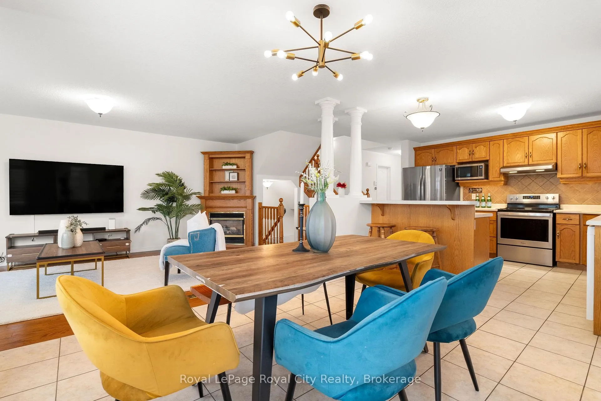 Photo 11 of 131 Swift Crescent, Guelph, Grange Road — HOMEH