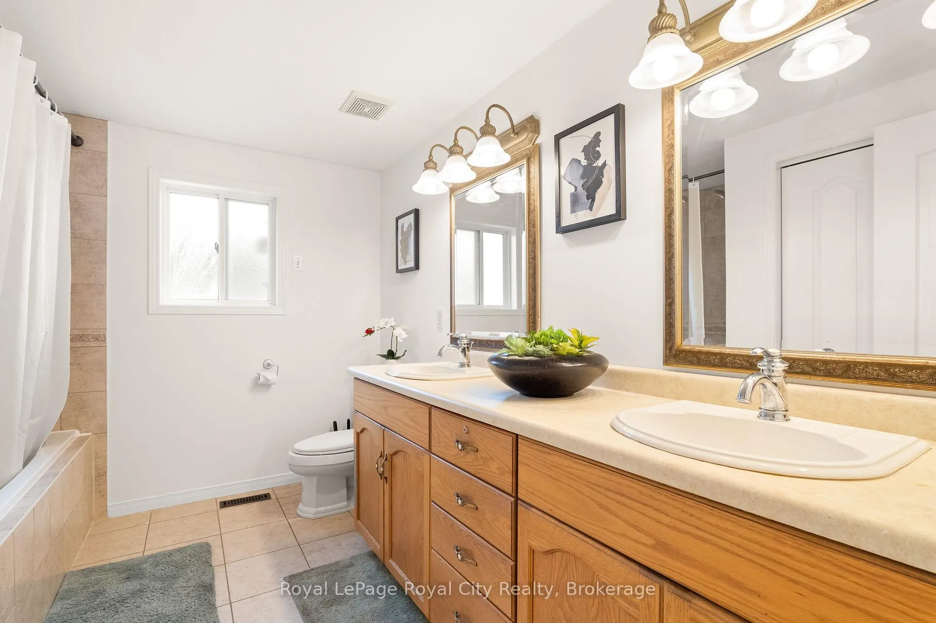 Photo 30 of 131 Swift Crescent, Guelph, Grange Road — HOMEH