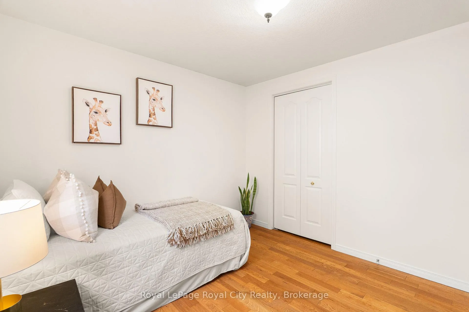 Photo 35 of 131 Swift Crescent, Guelph, Grange Road — HOMEH