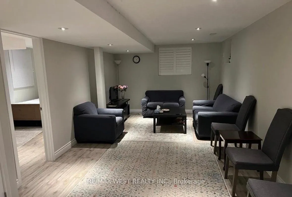 Photo 7 of Unit BSMT, 82 Antique Drive, Richmond Hill, Oak Ridges Lake Wilcox — HOMEH