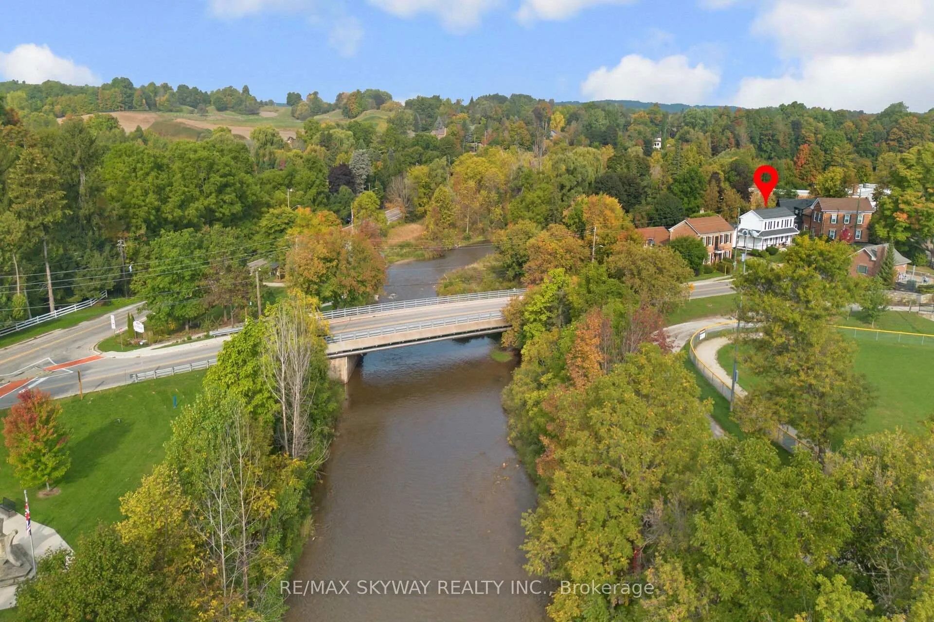 Photo 30 of 45 Confederation Street, Halton Hills, Glen Williams — HOMEH