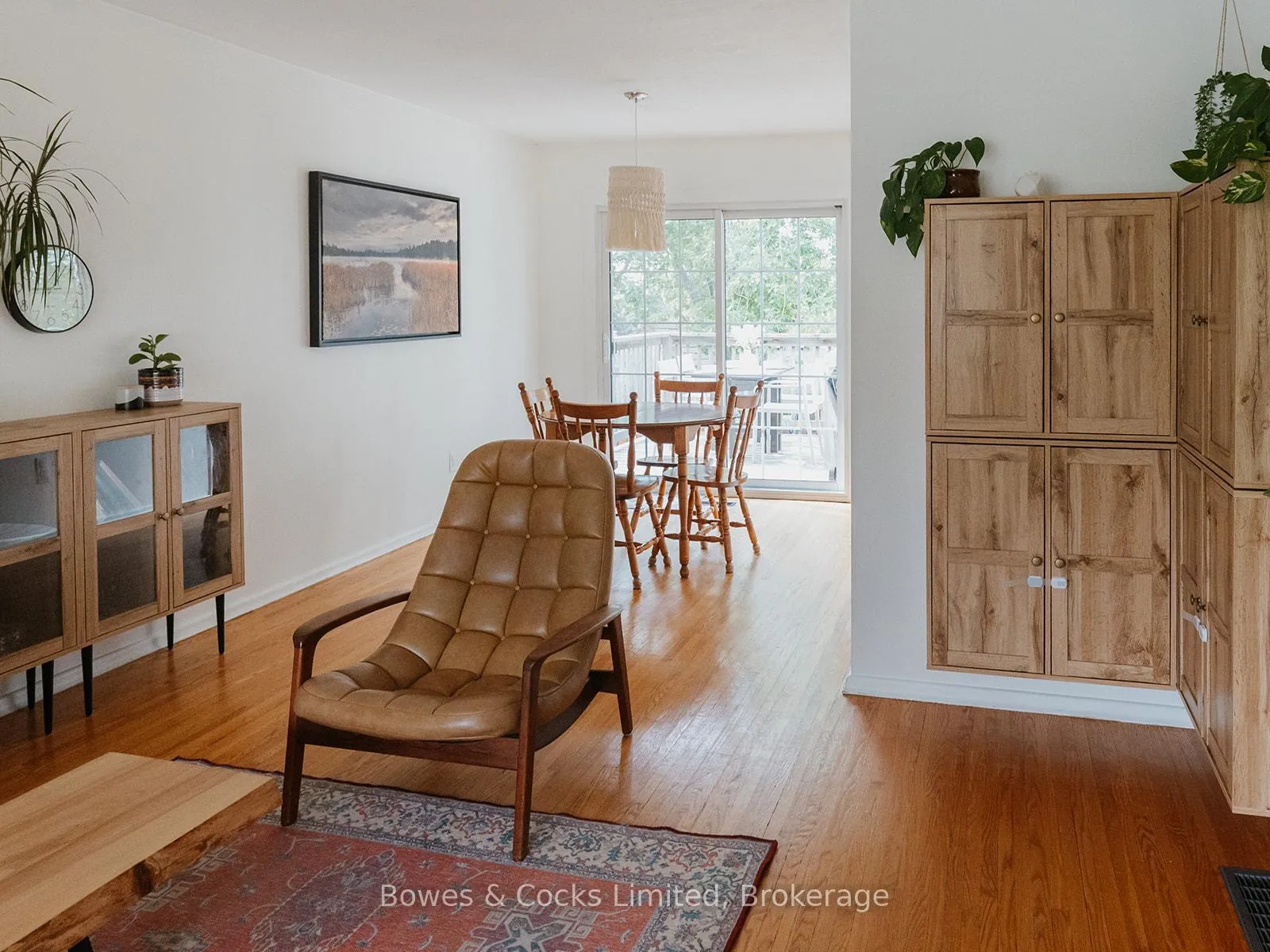 Photo 23 of 951 Ellesmere Avenue, Peterborough, Northcrest Ward 5 — HOMEH