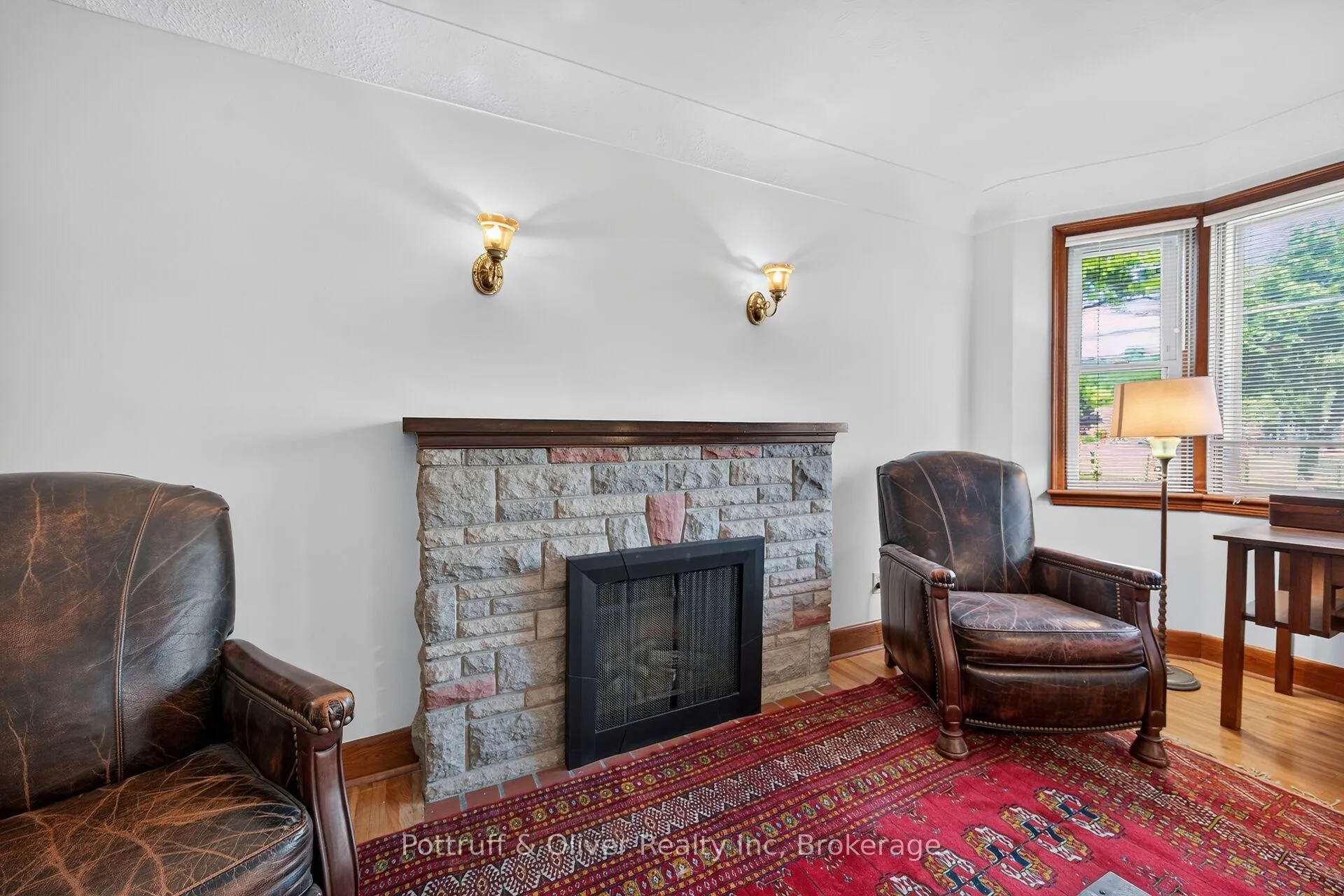 Photo 9 of 83 Aberfoyle Avenue, Hamilton, Rosedale — HOMEH