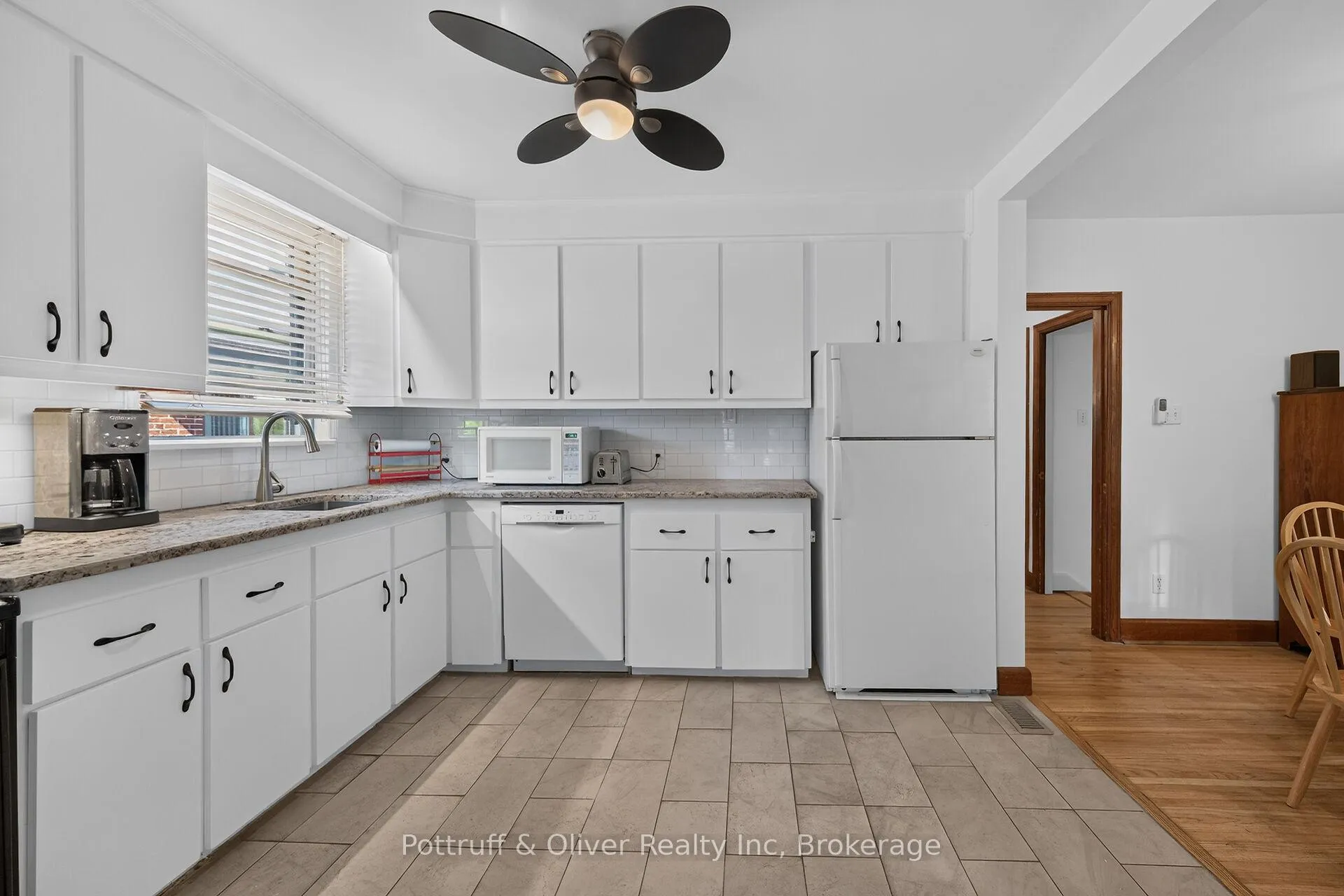 Photo 18 of 83 Aberfoyle Avenue, Hamilton, Rosedale — HOMEH