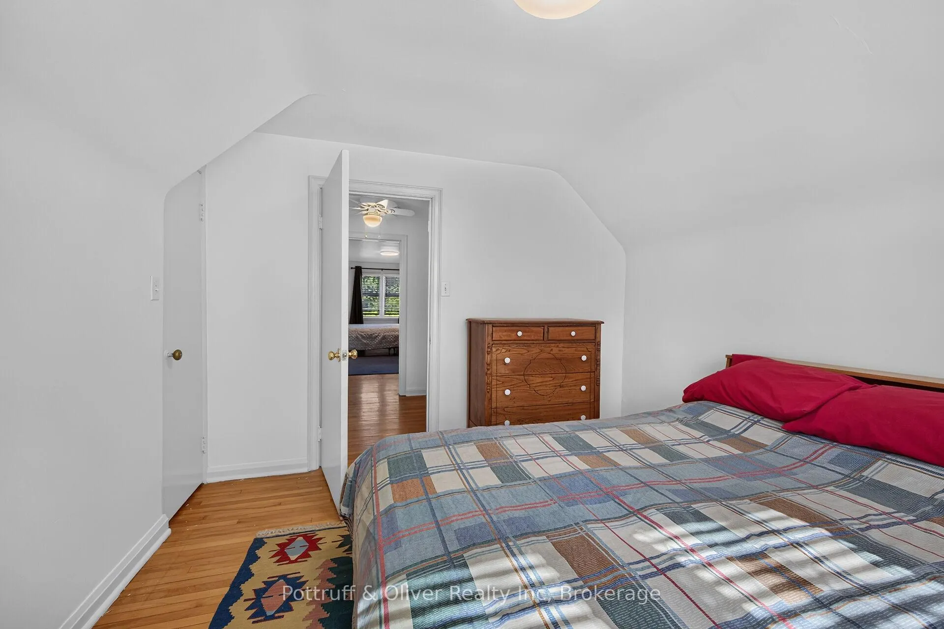Photo 29 of 83 Aberfoyle Avenue, Hamilton, Rosedale — HOMEH