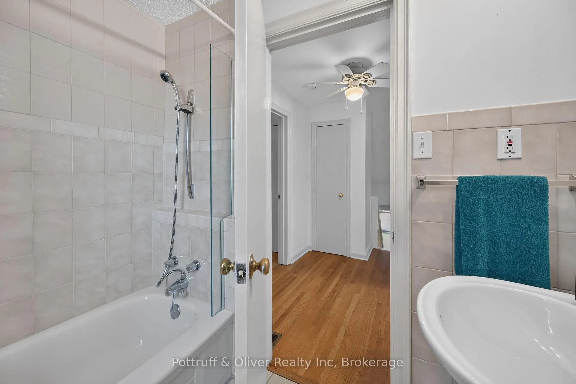 Photo 31 of 83 Aberfoyle Avenue, Hamilton, Rosedale — HOMEH