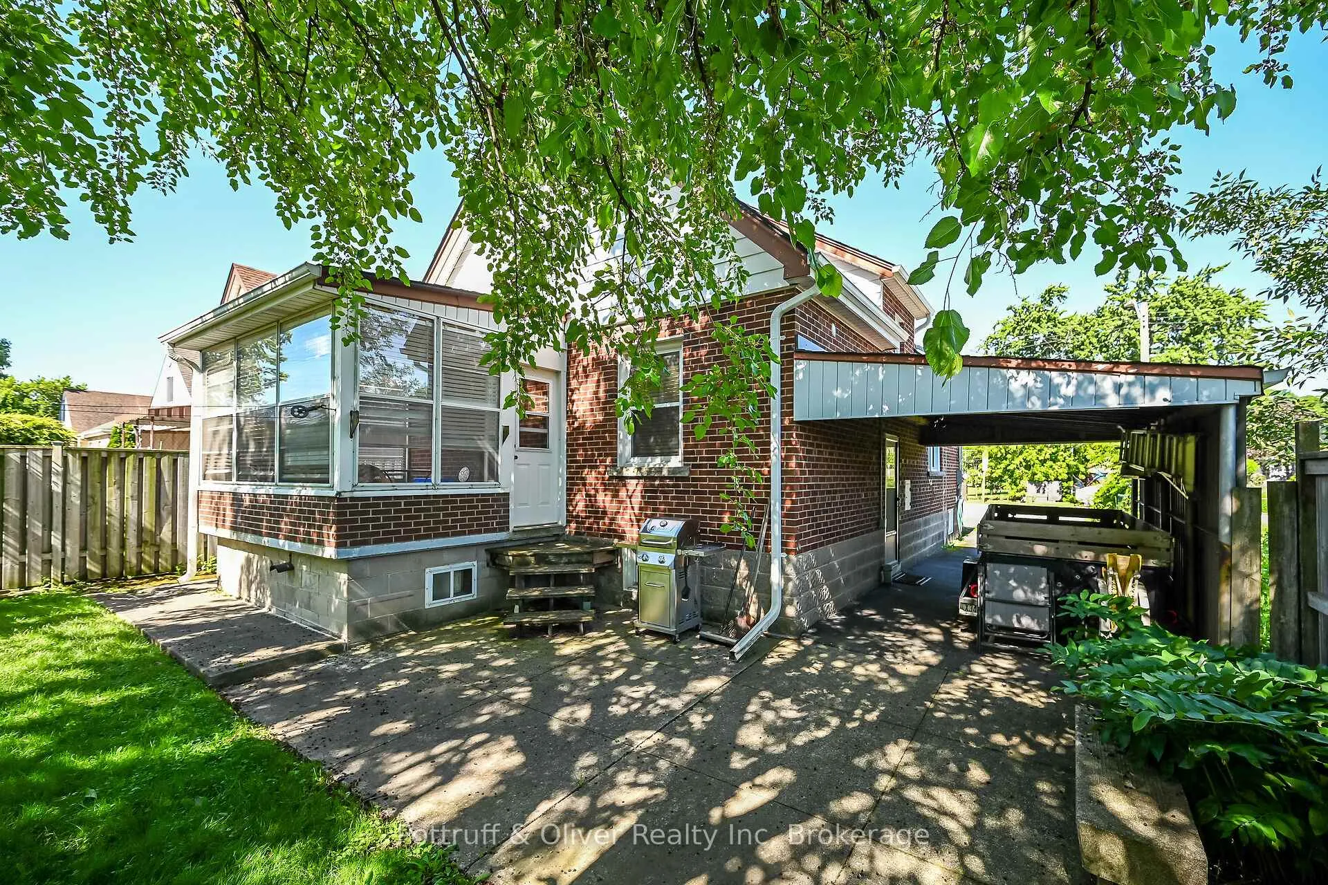 Photo 43 of 83 Aberfoyle Avenue, Hamilton, Rosedale — HOMEH