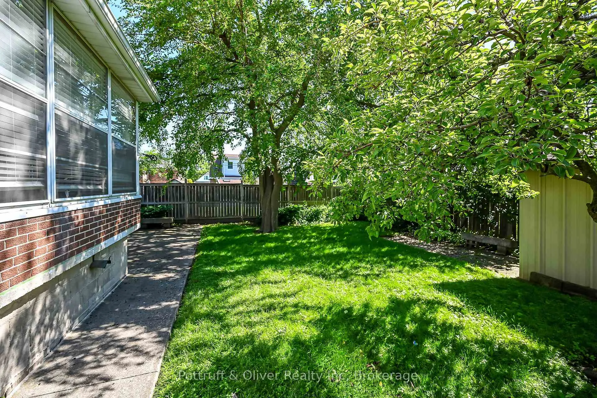Photo 44 of 83 Aberfoyle Avenue, Hamilton, Rosedale — HOMEH
