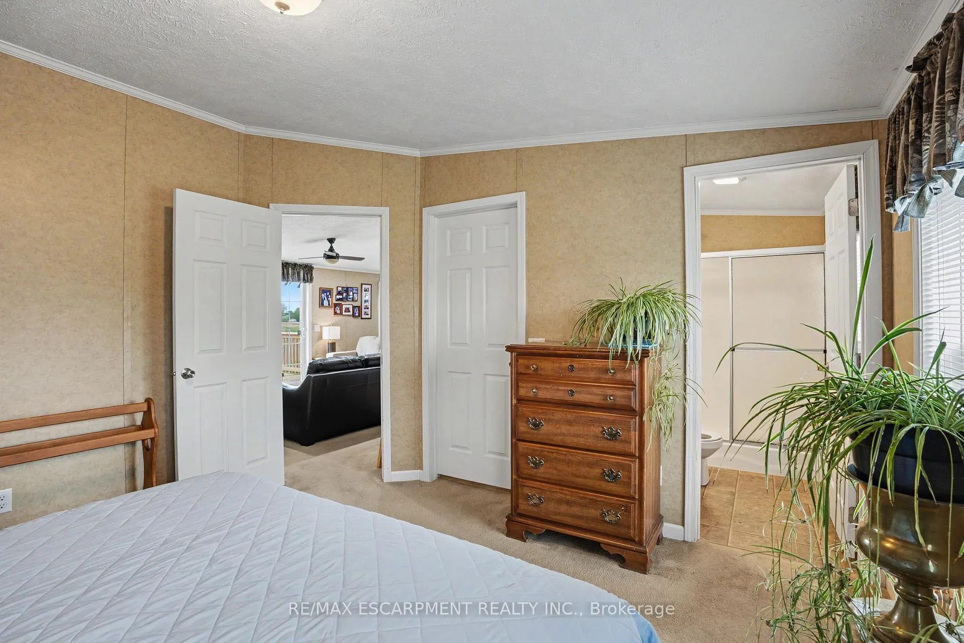 Photo 17 of 4 Hickory Hollow, Haldimand, Nanticoke — HOMEH