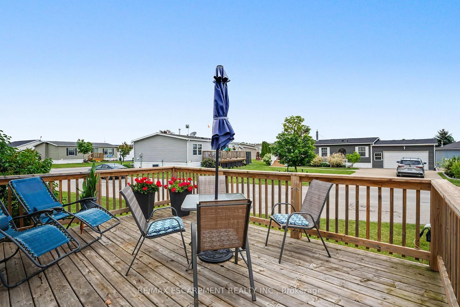 Photo 25 of 4 Hickory Hollow, Haldimand, Nanticoke — HOMEH