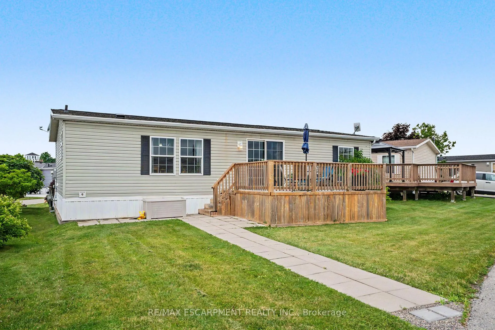 Photo 27 of 4 Hickory Hollow, Haldimand, Nanticoke — HOMEH