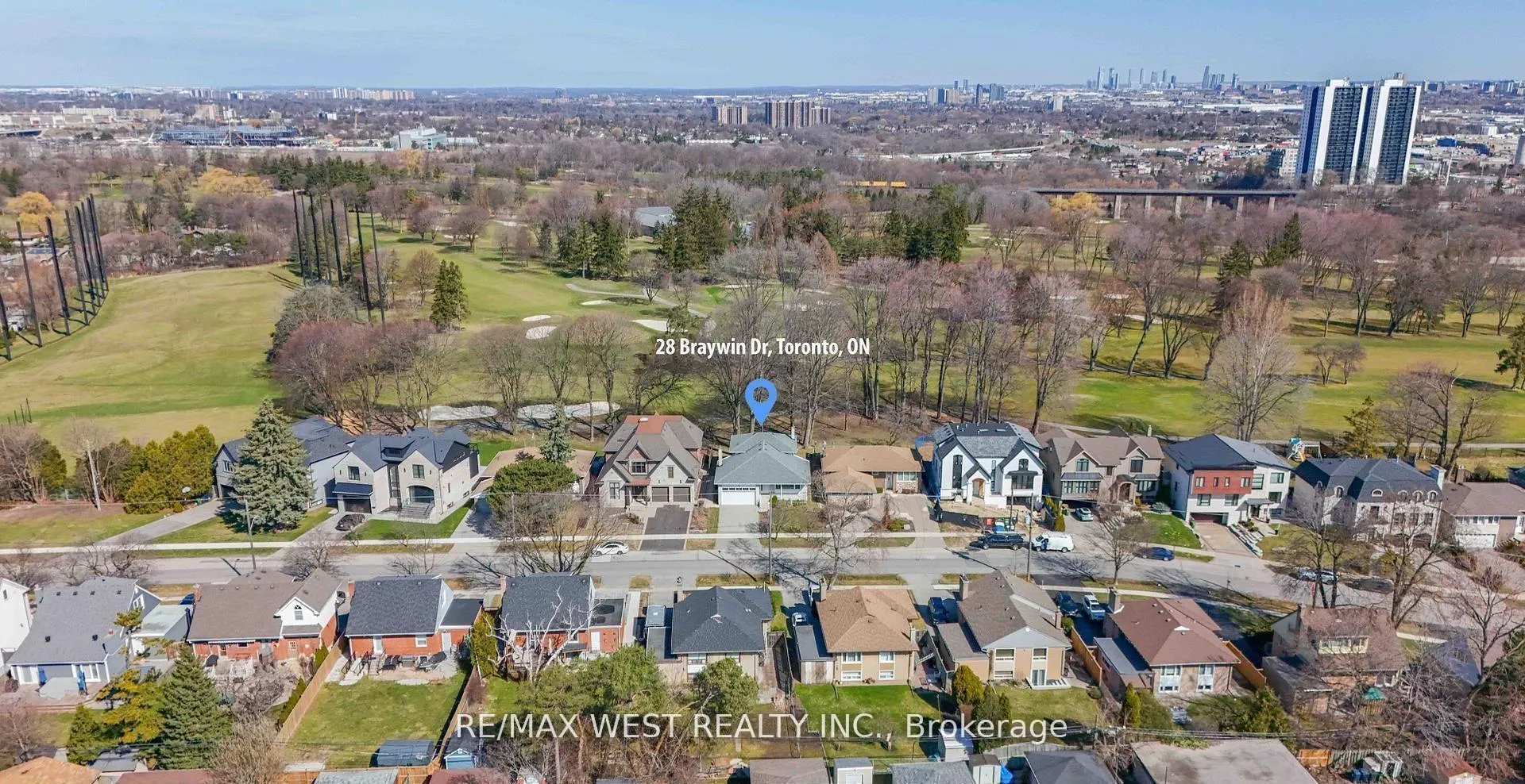Photo 4 of 29 Braywin Drive, Etobicoke, Kingsview Village-The Westway — HOMEH